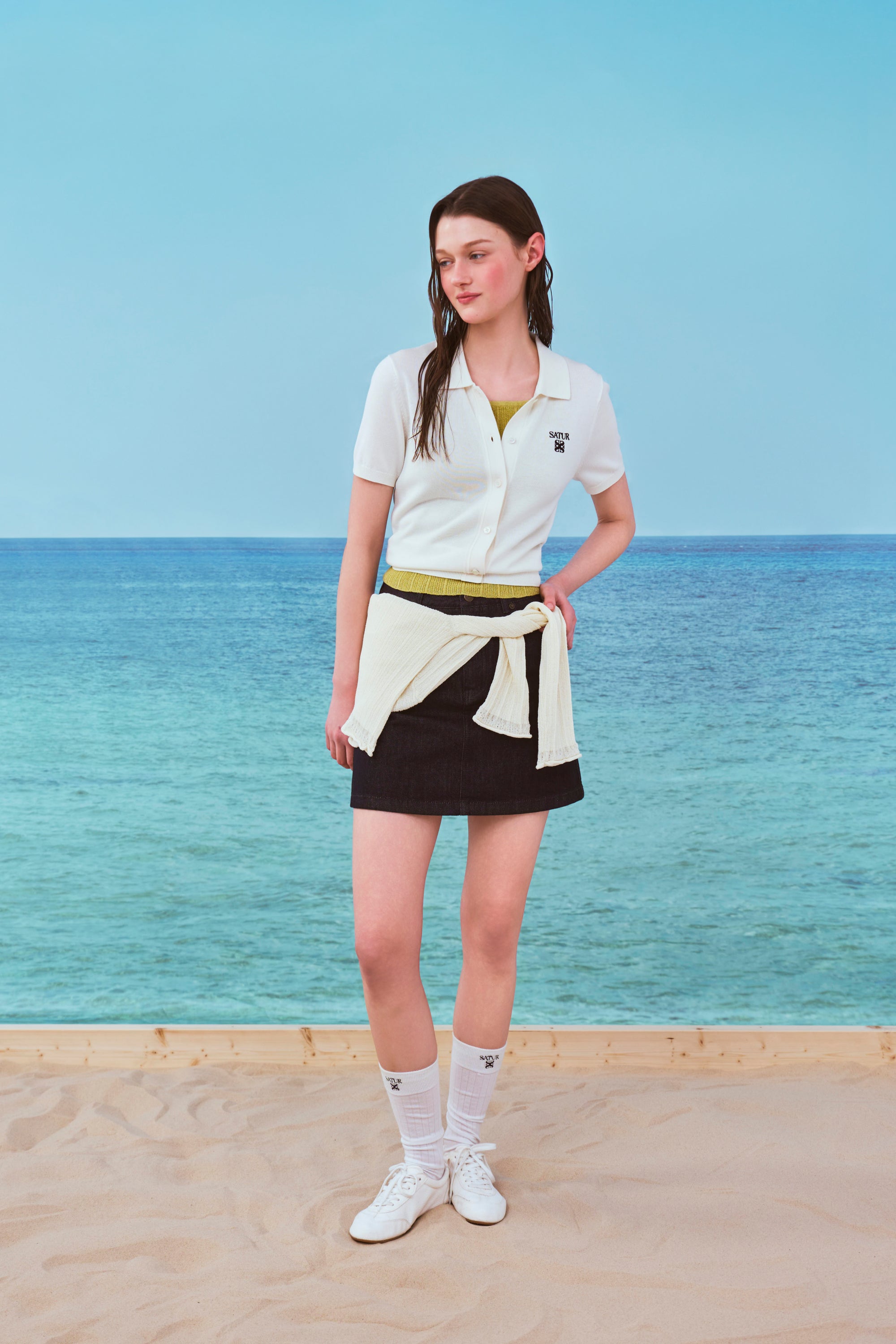 (W) Seethrough Ribbed Socks White