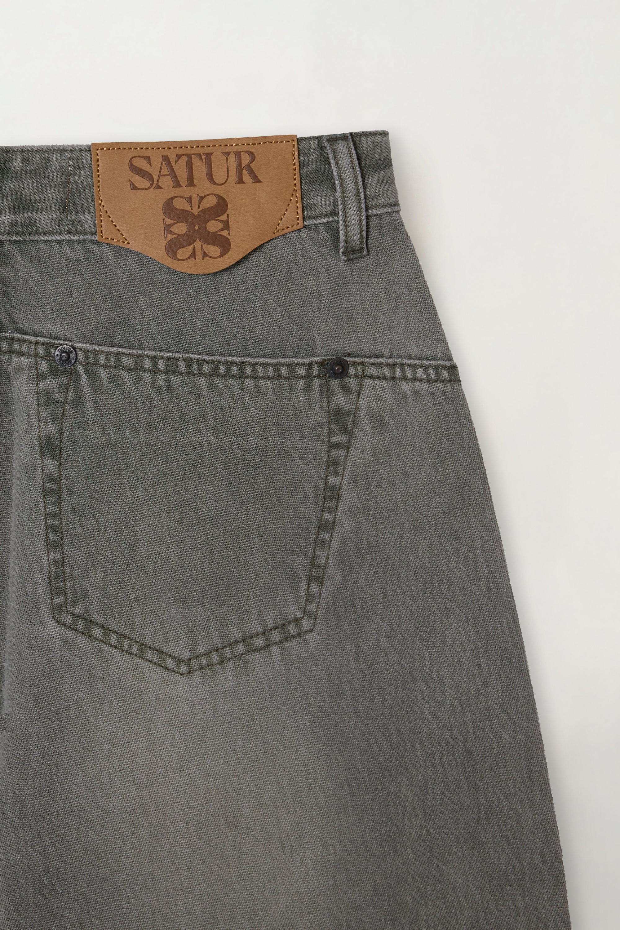 (W) Barrel Fit Denim Pants Khaki