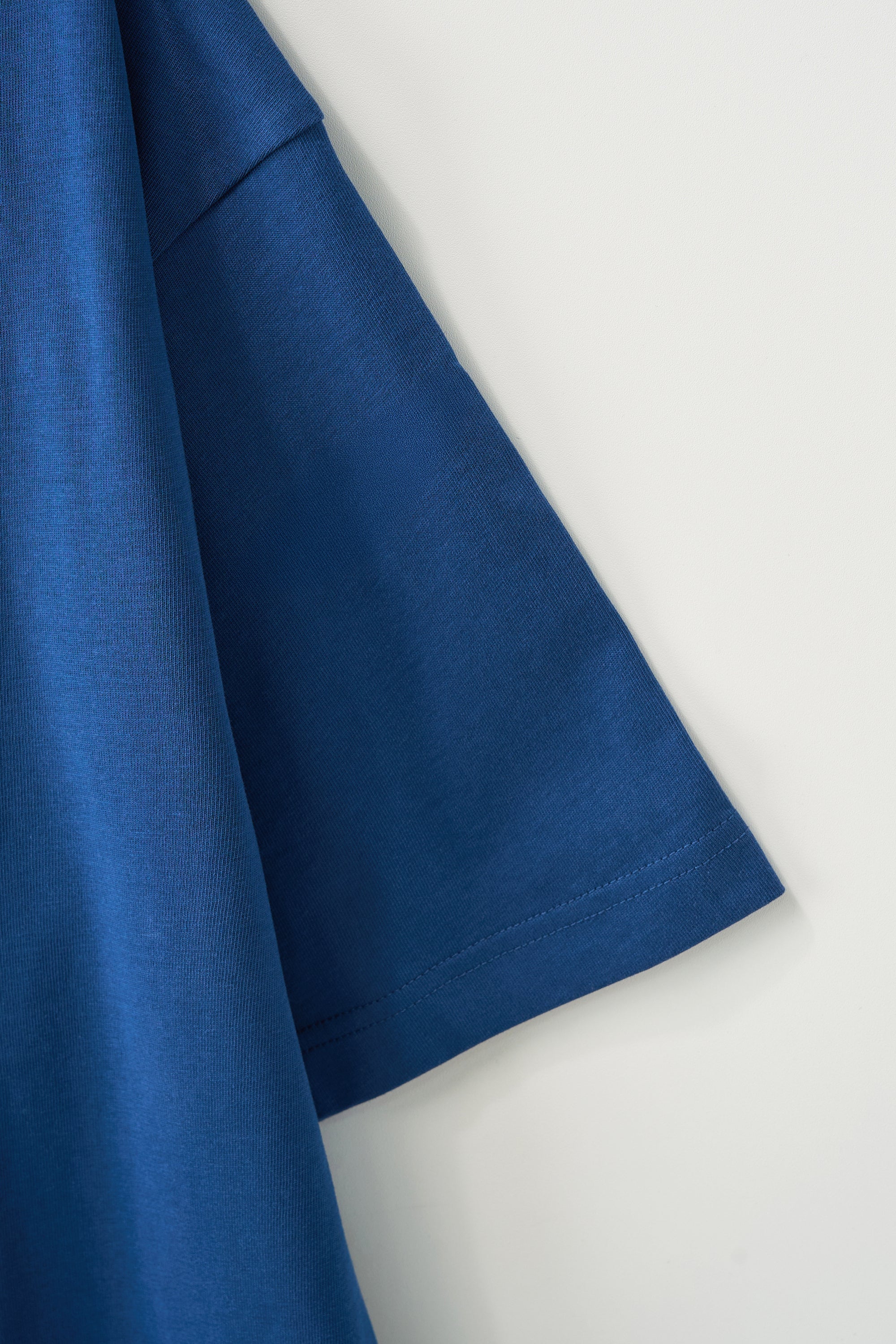 (M) Mirrorball Oversized Tee Blue
