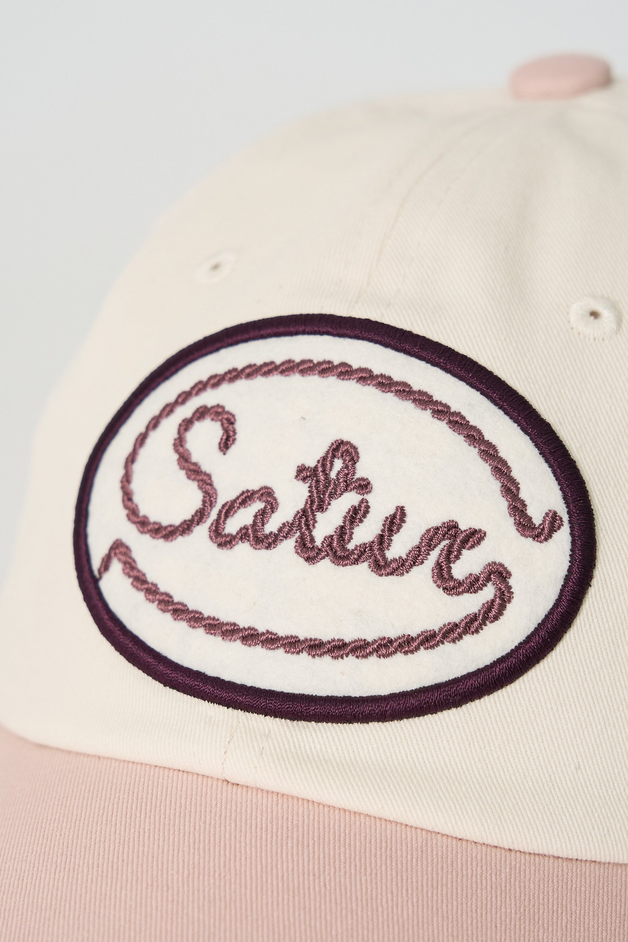 (U) Rope Embroidery Wappen Cap Light Pink