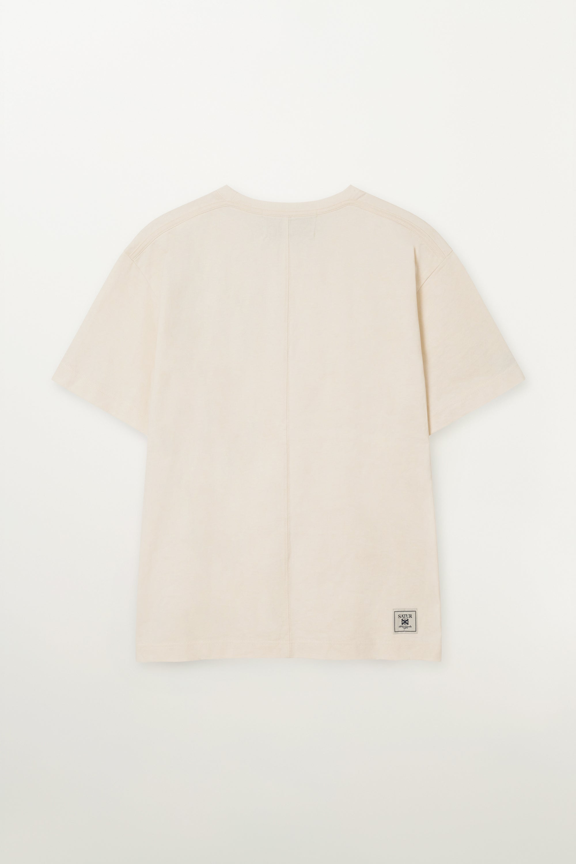 (U) Satur Font Small Logo Tee Cream