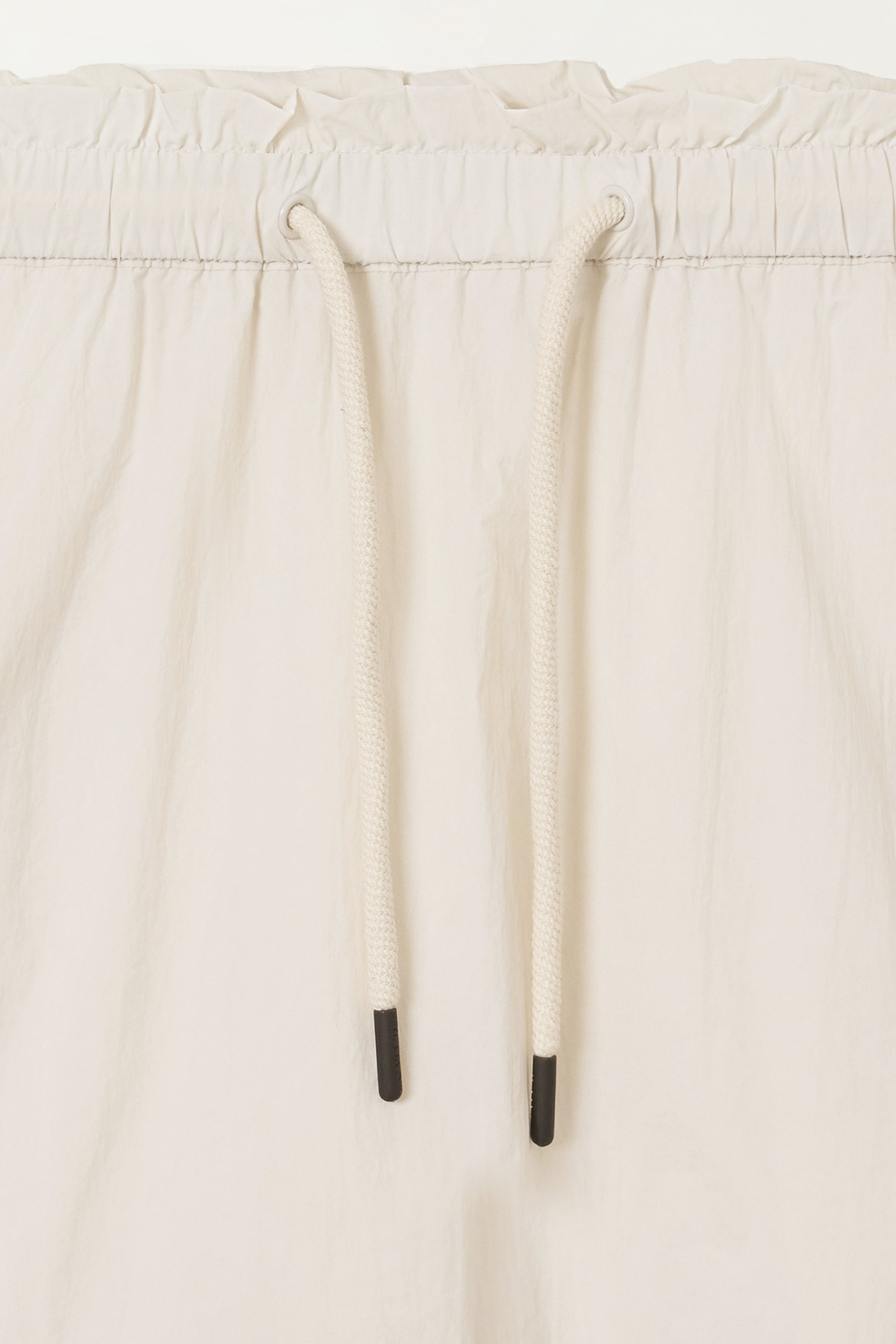 (W) Logo String Flared Skirt Cream