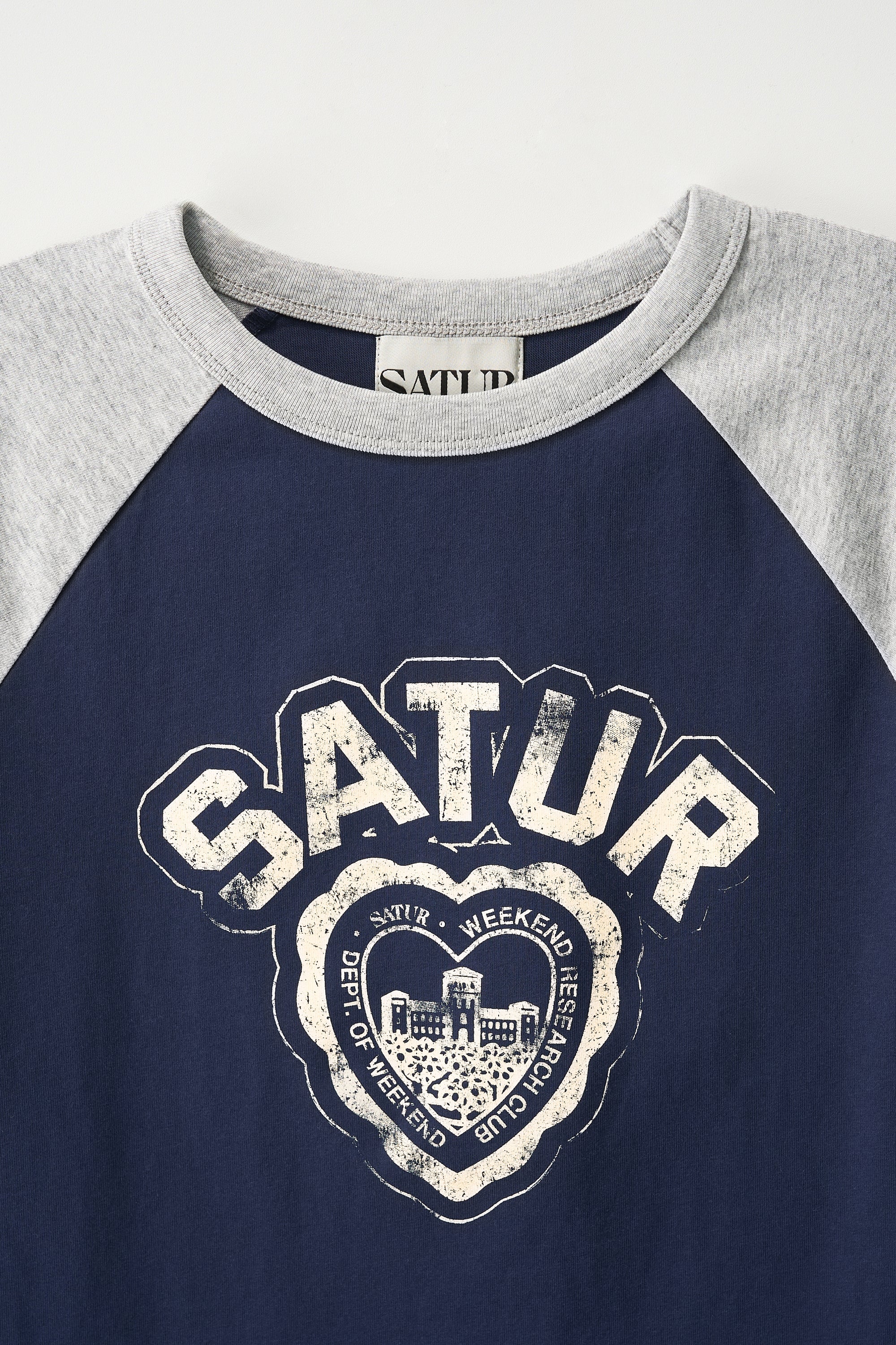 (W) Heart Raglan Tshirt Navy
