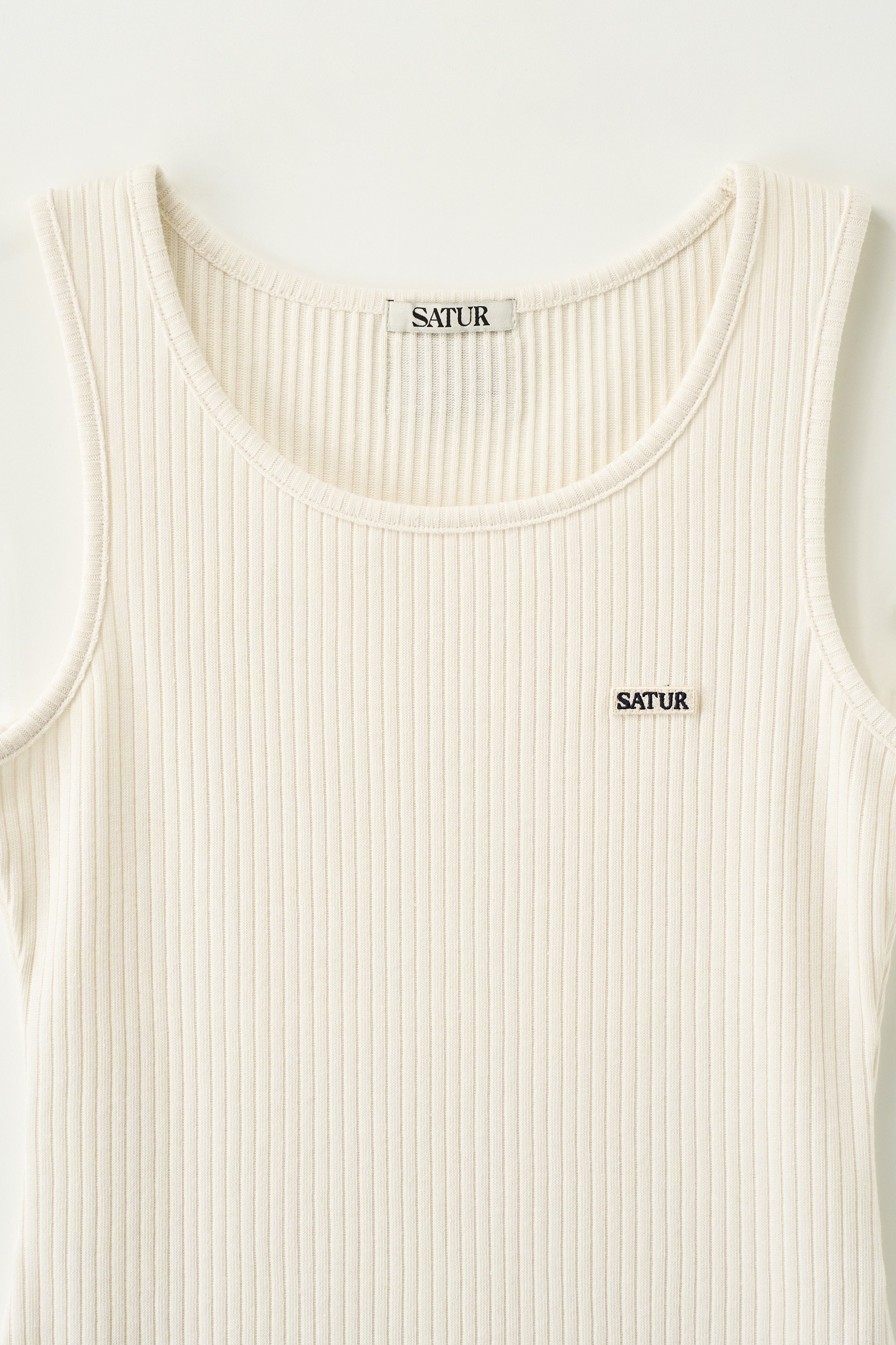 (W) Logo Ribbed Sleeveless Cream