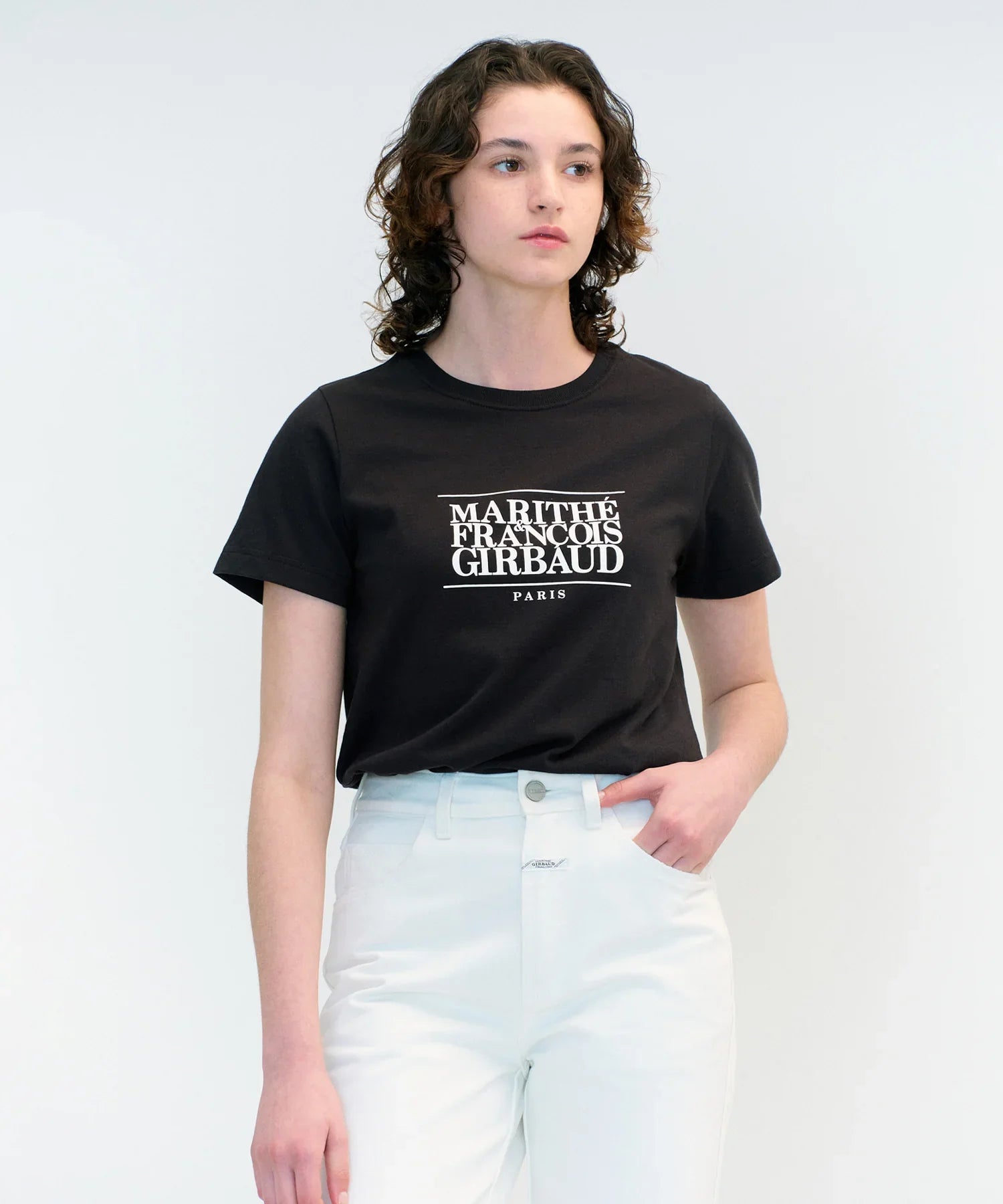 W Classic Logo Tee Black