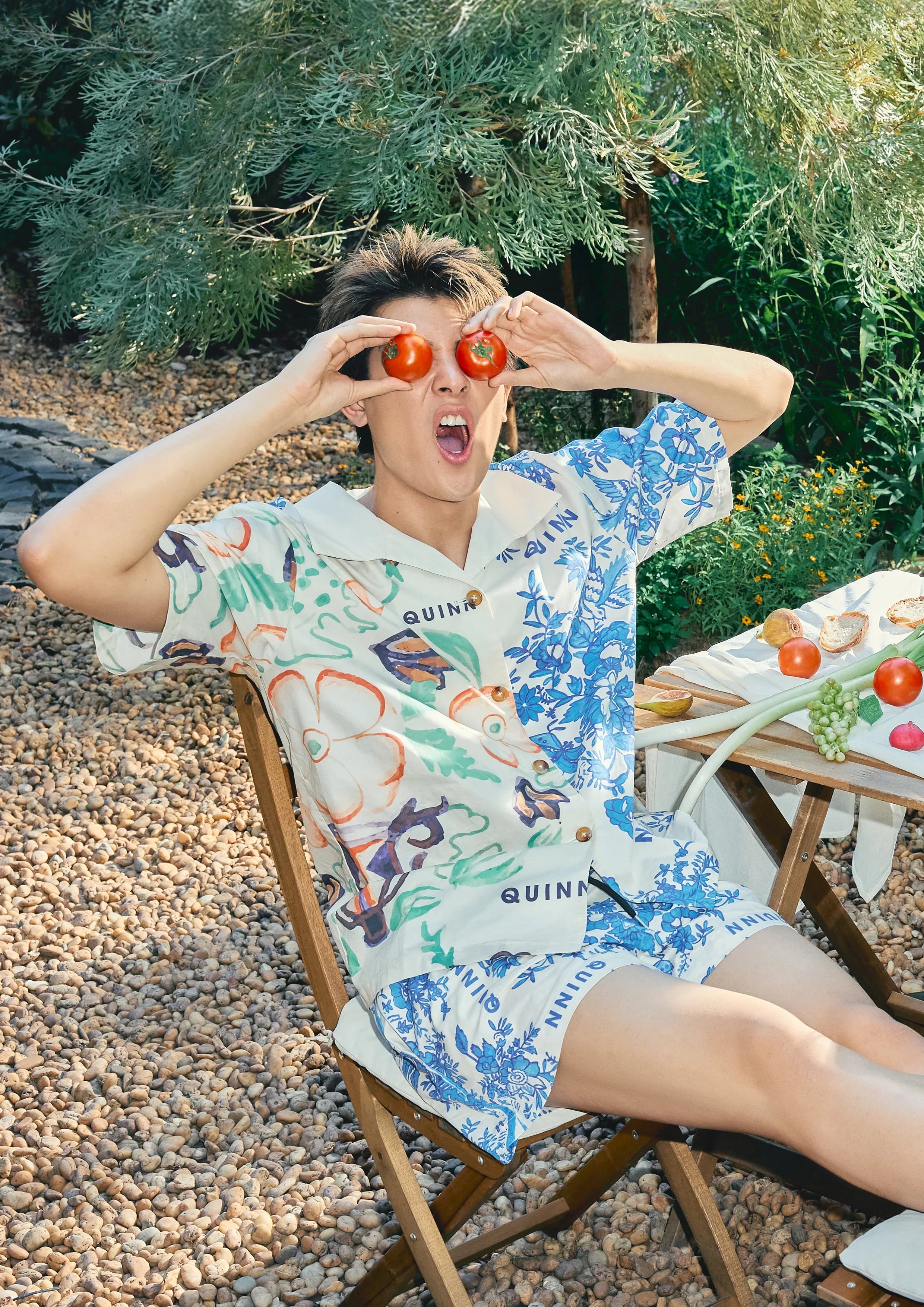 กางเกงขาสั้น ลายดอกไม้