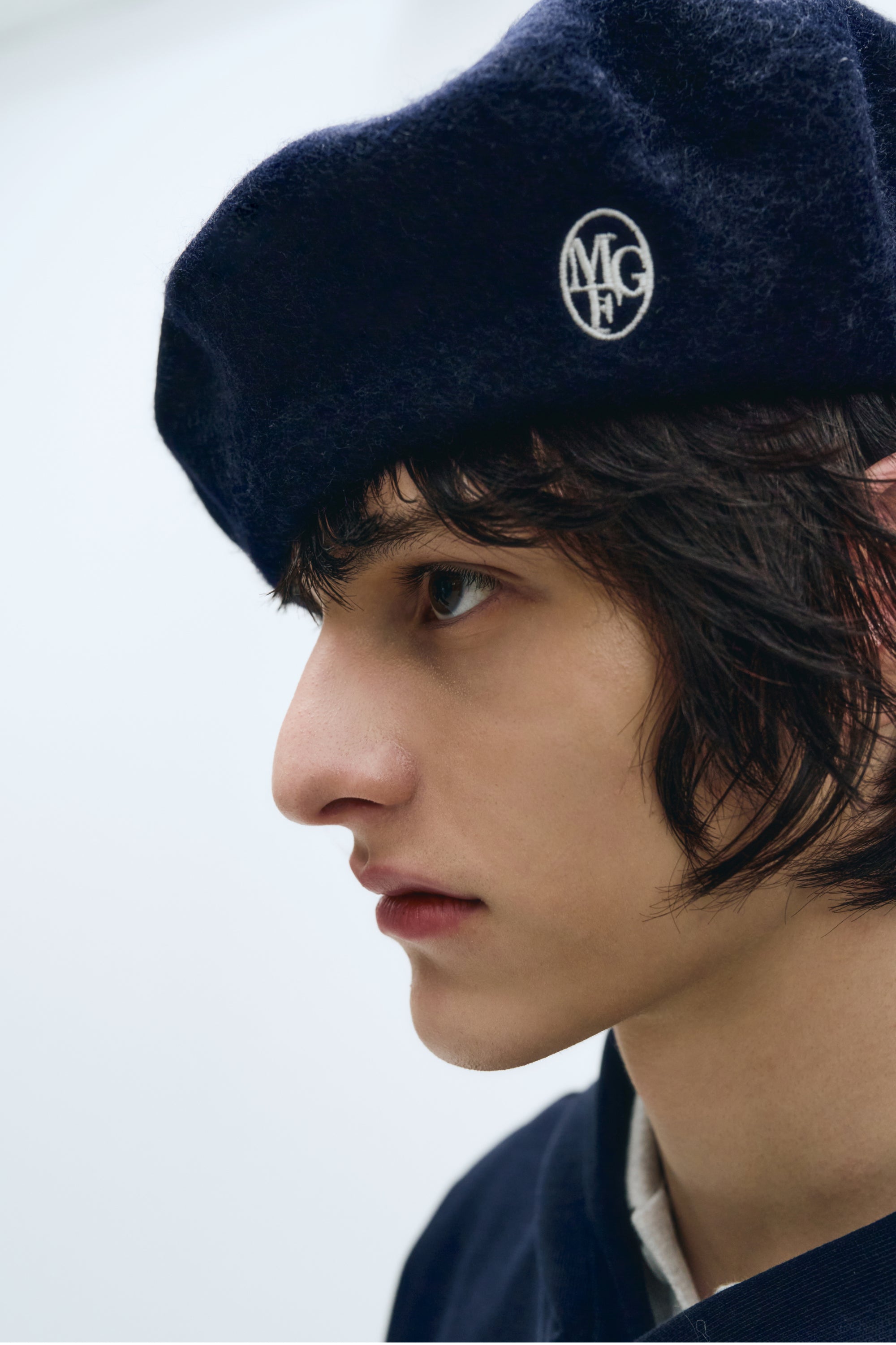 Circle Logo Embroidery Wool Beret Navy