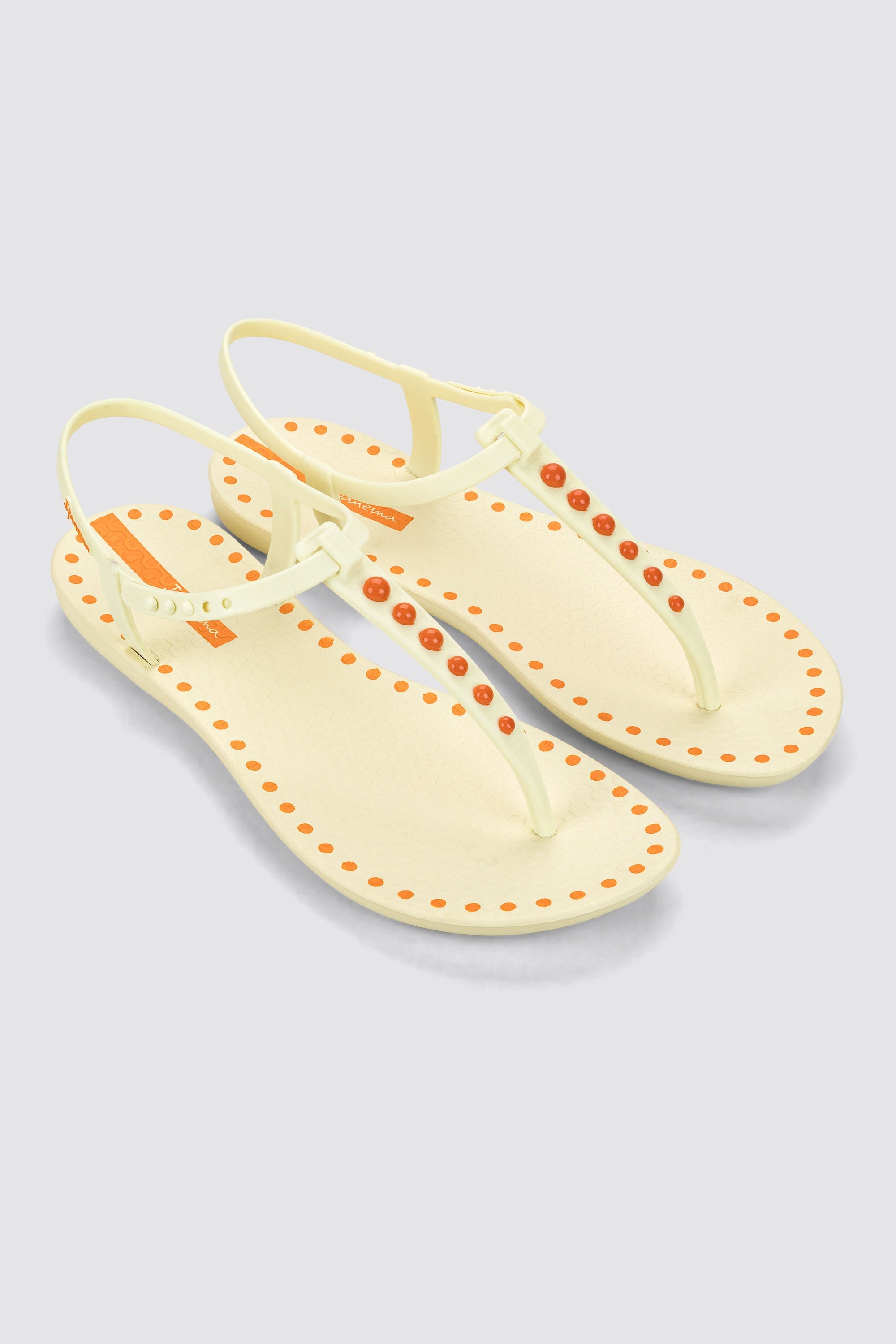 Ipanema Class Dots Ad