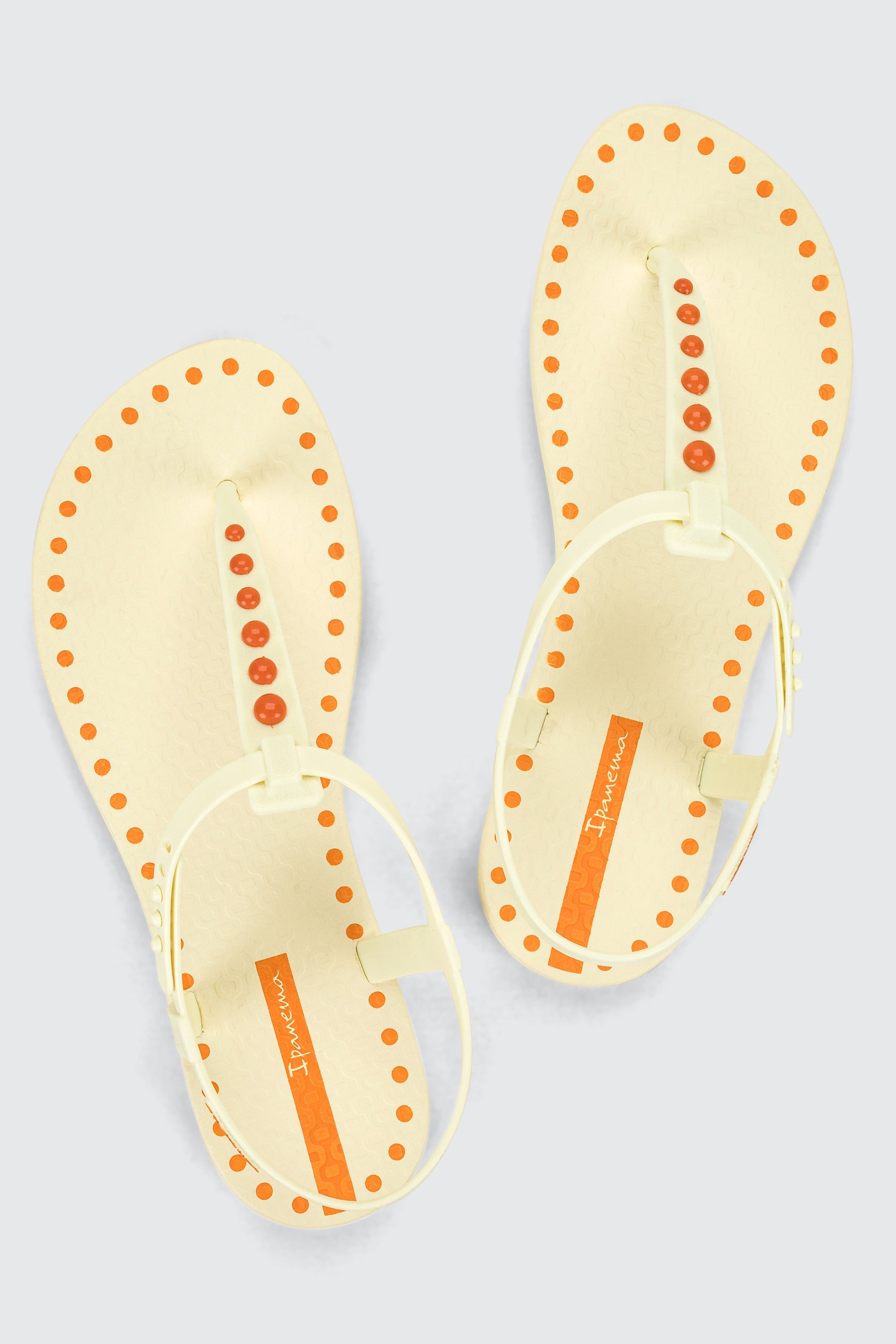 Ipanema Class Dots Ad