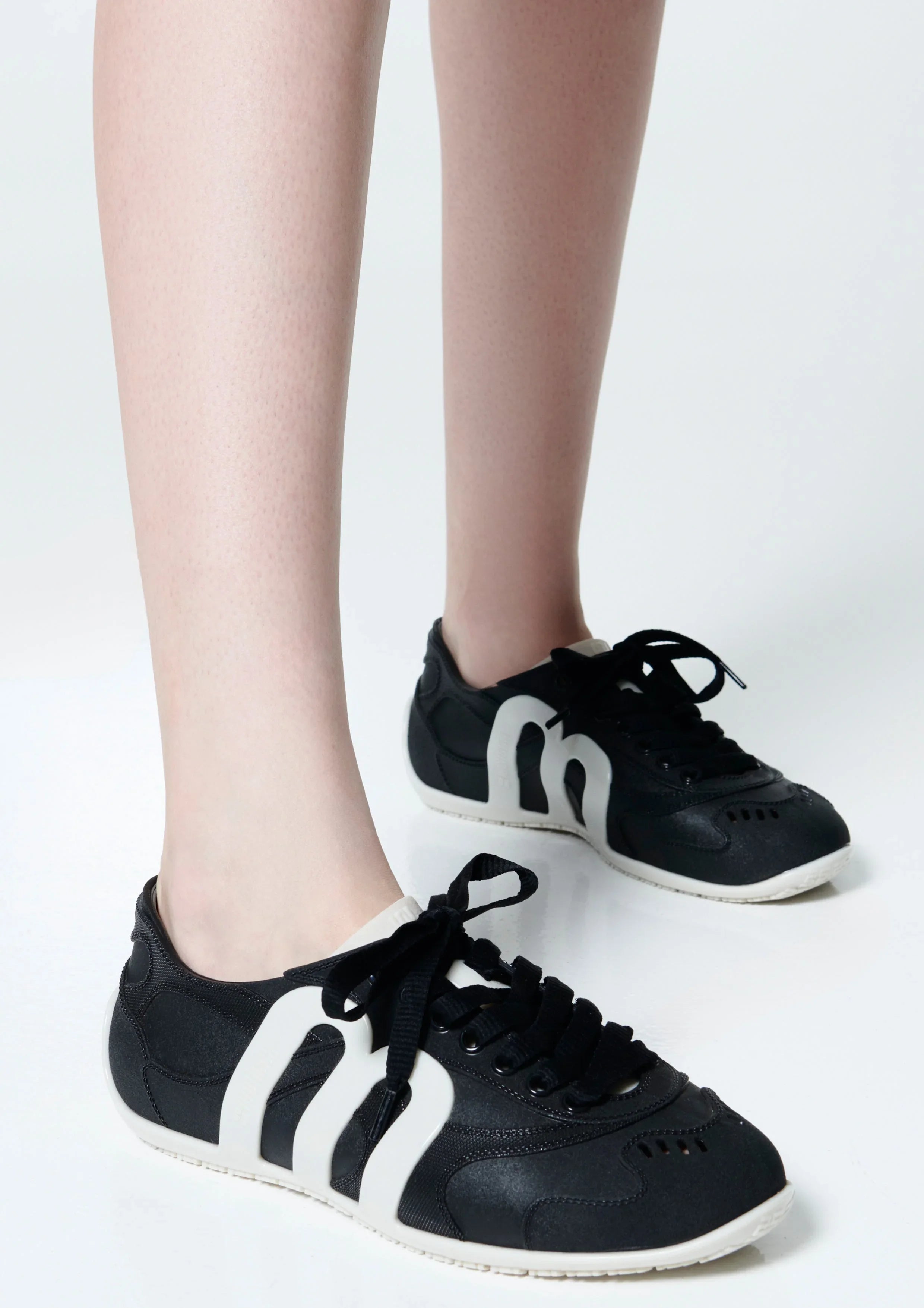 Melissa Motion Ad