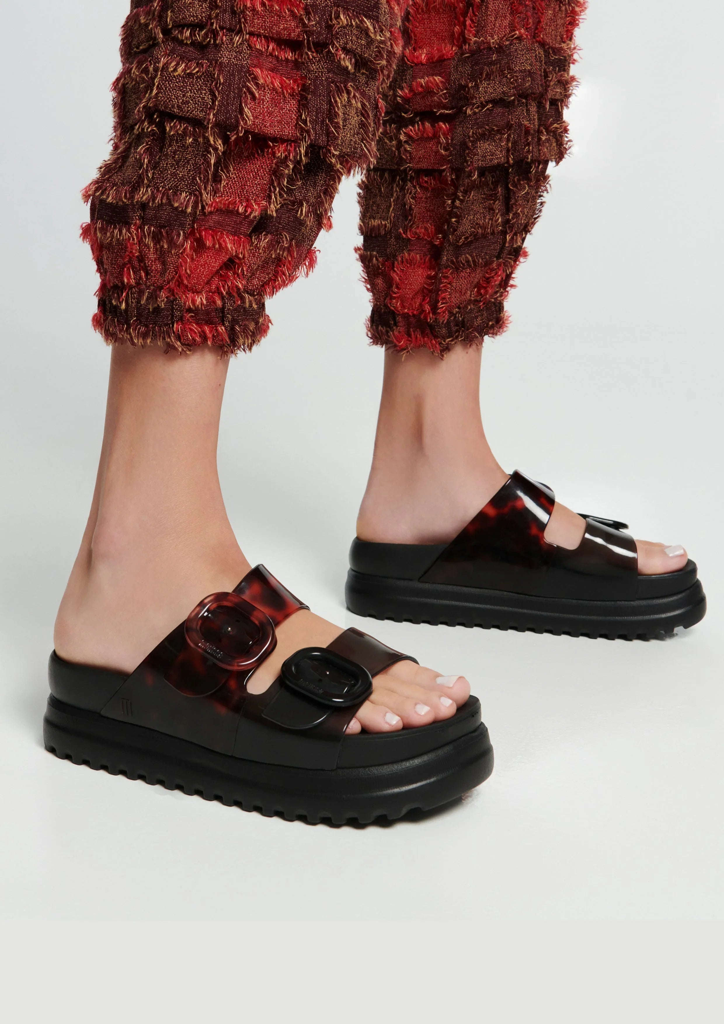 Melissa Cozy Slide Platform Ad