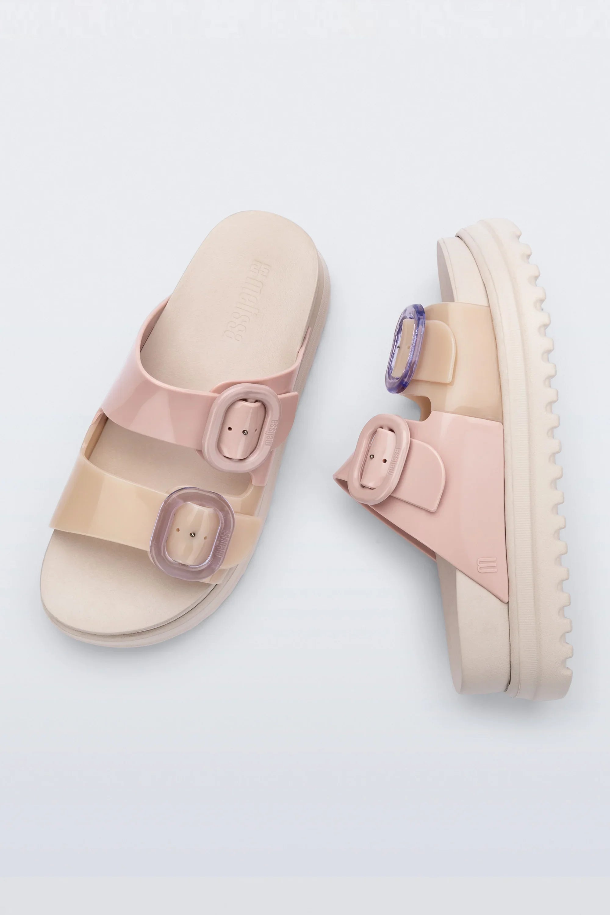 MELISSA COZY PLATFORM AD