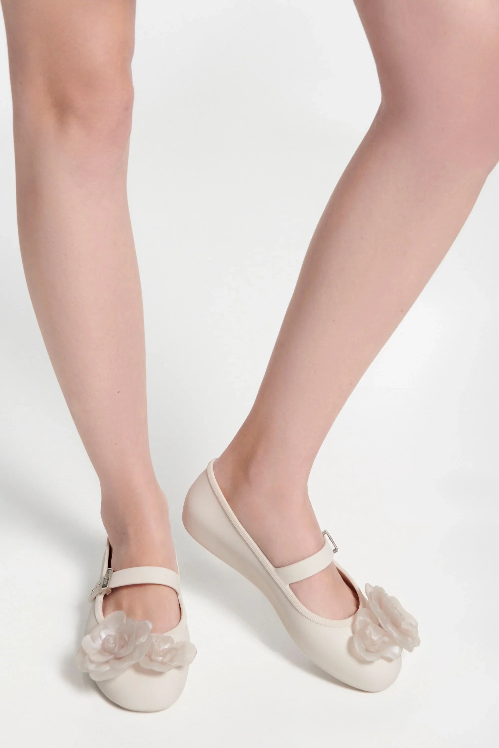 MELISSA SOFT BALLERINA PETALS AD