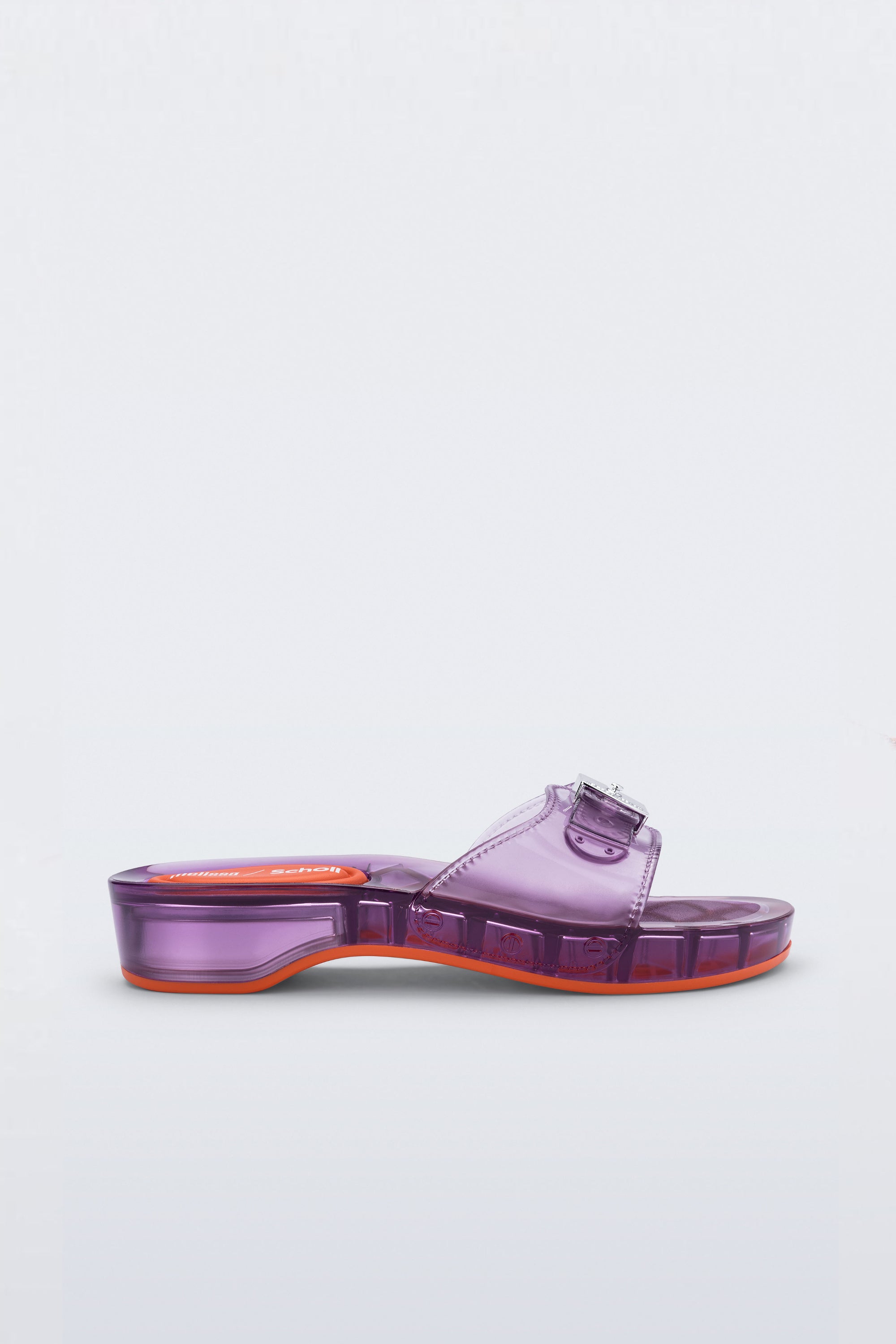 MELISSA PESCURA HEEL + SCHOLL AD
