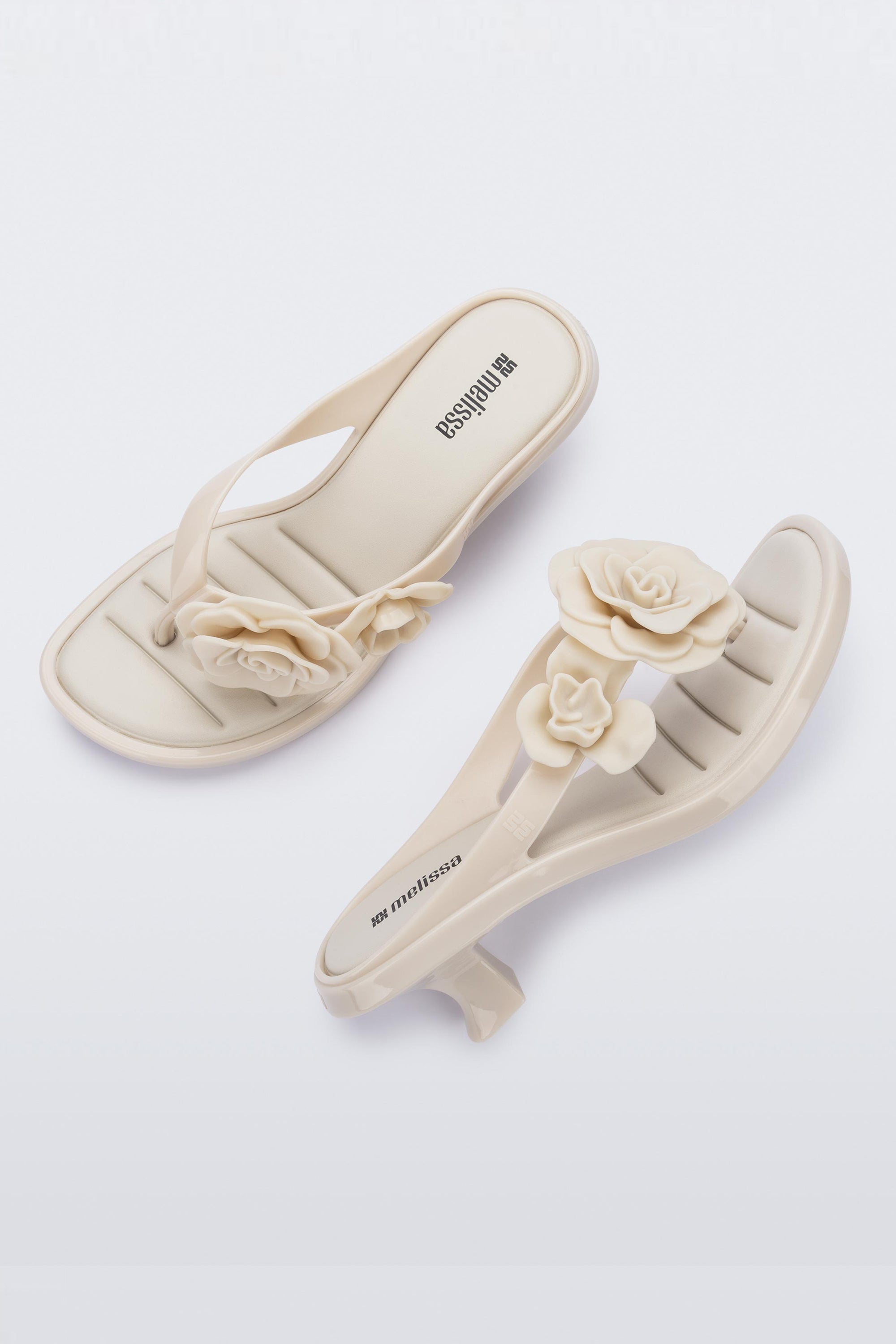 MELISSA THONG KITTEN HEEL PETALS AD รองเท้าแตะ