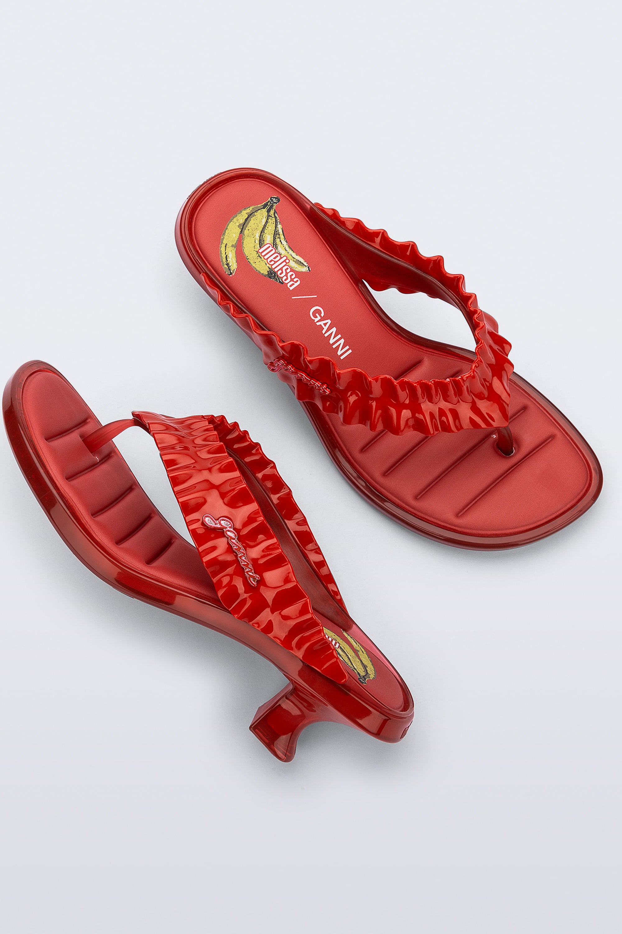 MELISSA THONG KITTEN HEEL + GANNI AD รองเท้าส้นสูง