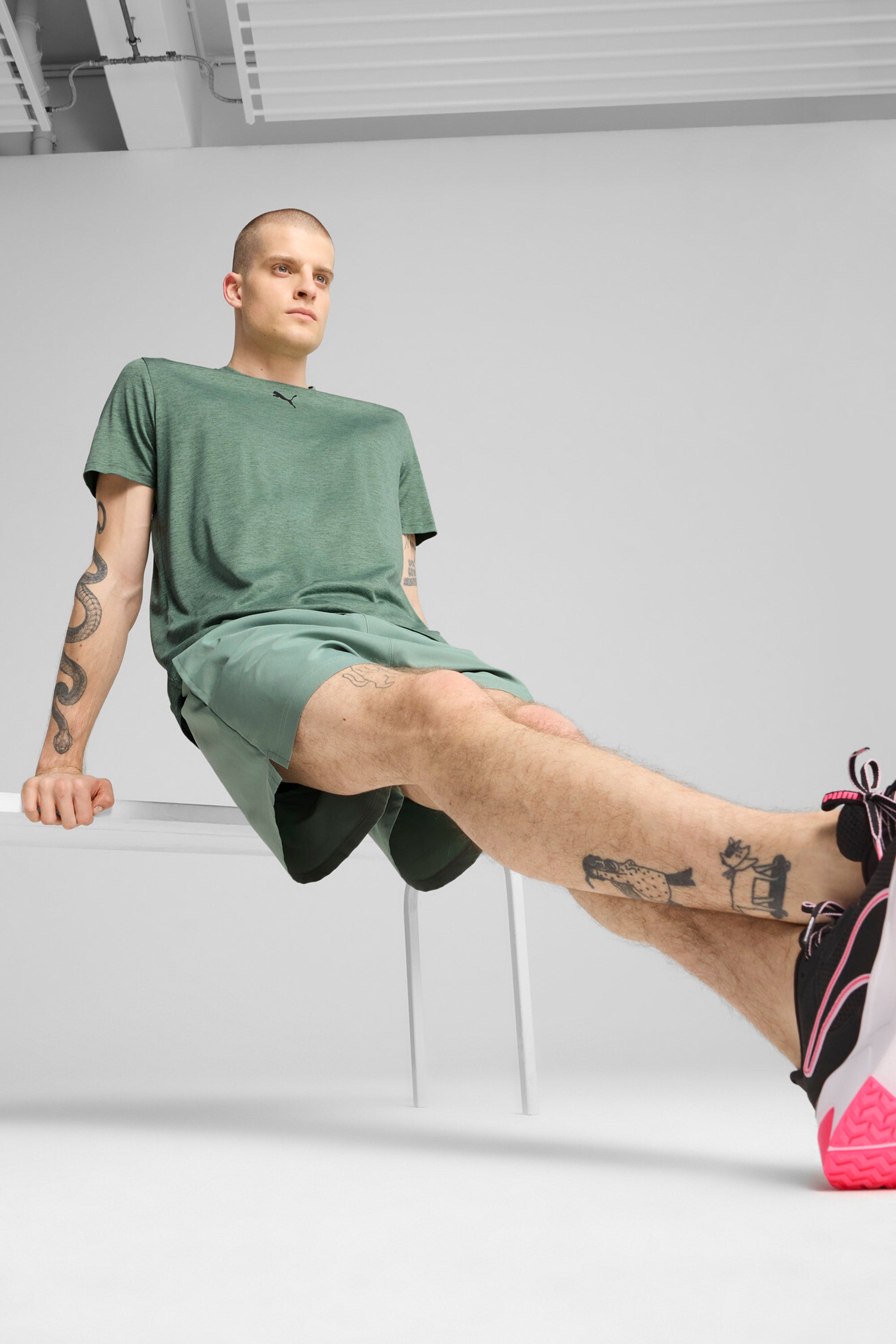 ESSENTIALS HEATHER CAT Tee