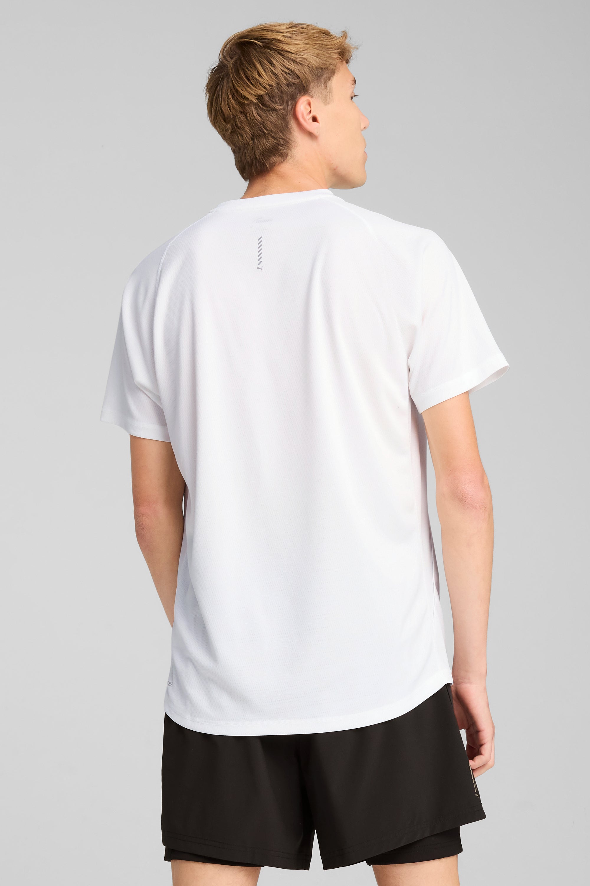 M RUN VELOCITY TEE