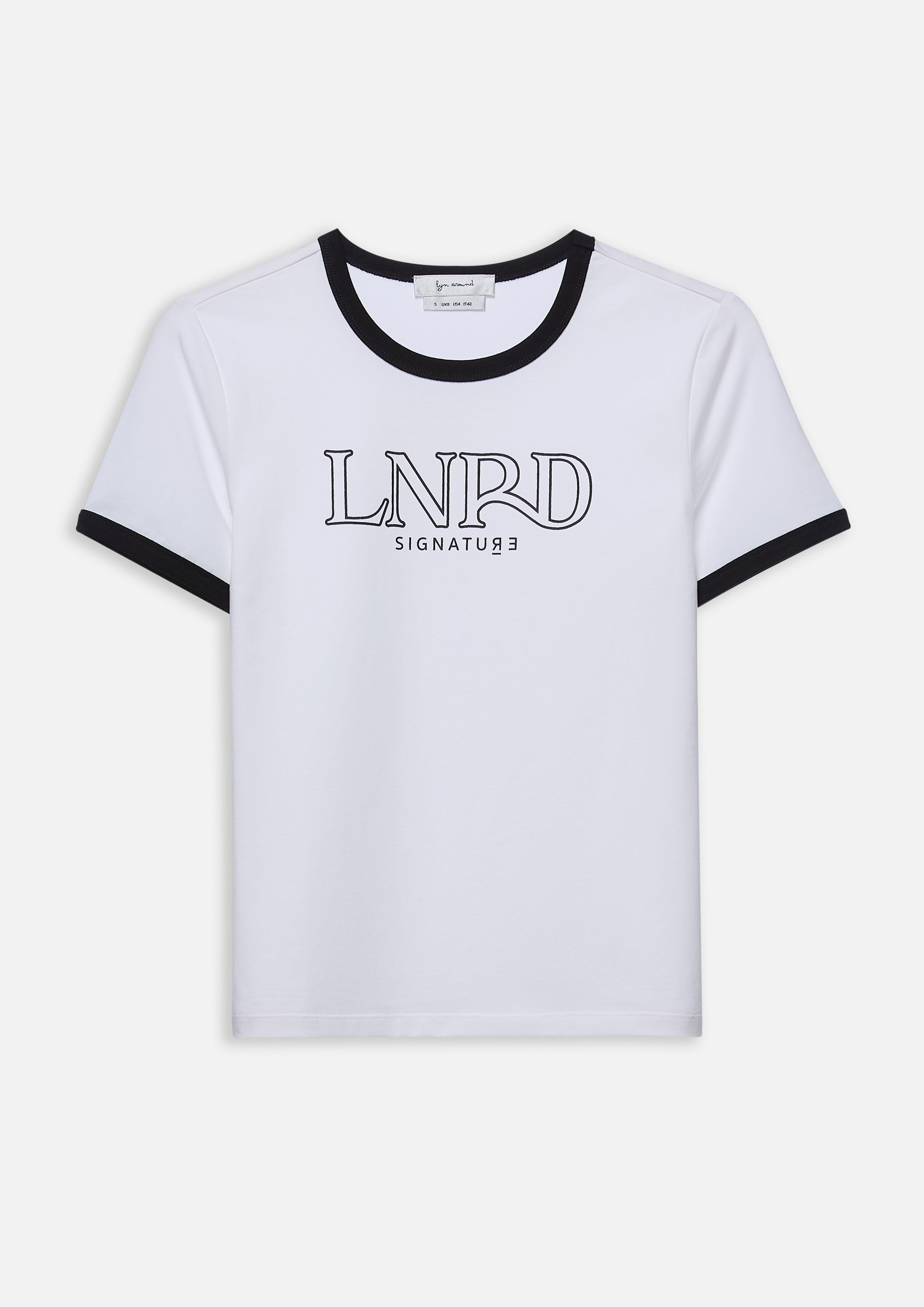 เสื้อยืดแขนสั้น ขอบสีคอนทราสต์ คอลเลกชัน LNRD Signature