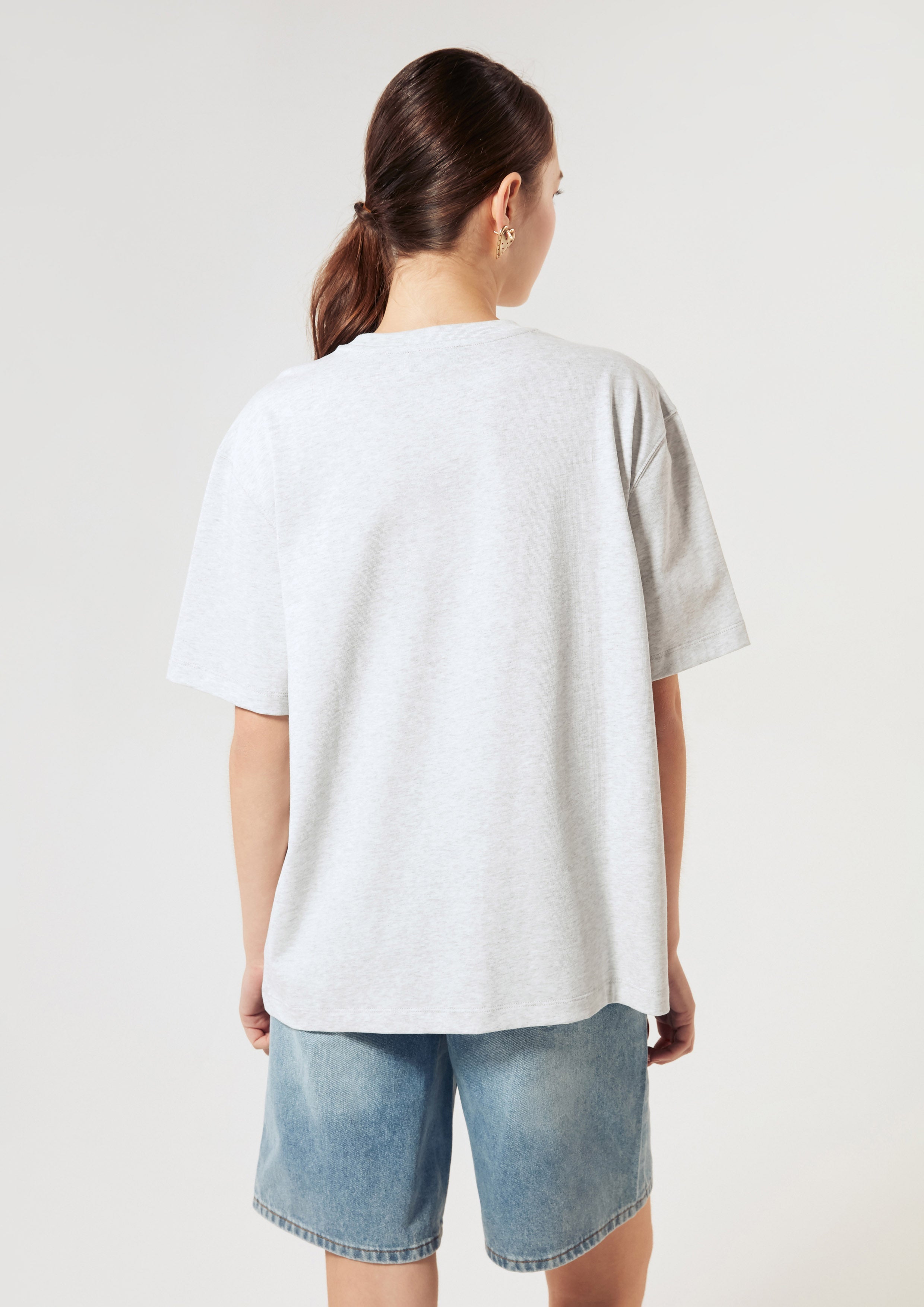 เสื้อยืดโอเวอร์ไซส์ พิมพ์ลายแมวและโลโก้ คอลเลกชัน LNRD Signature