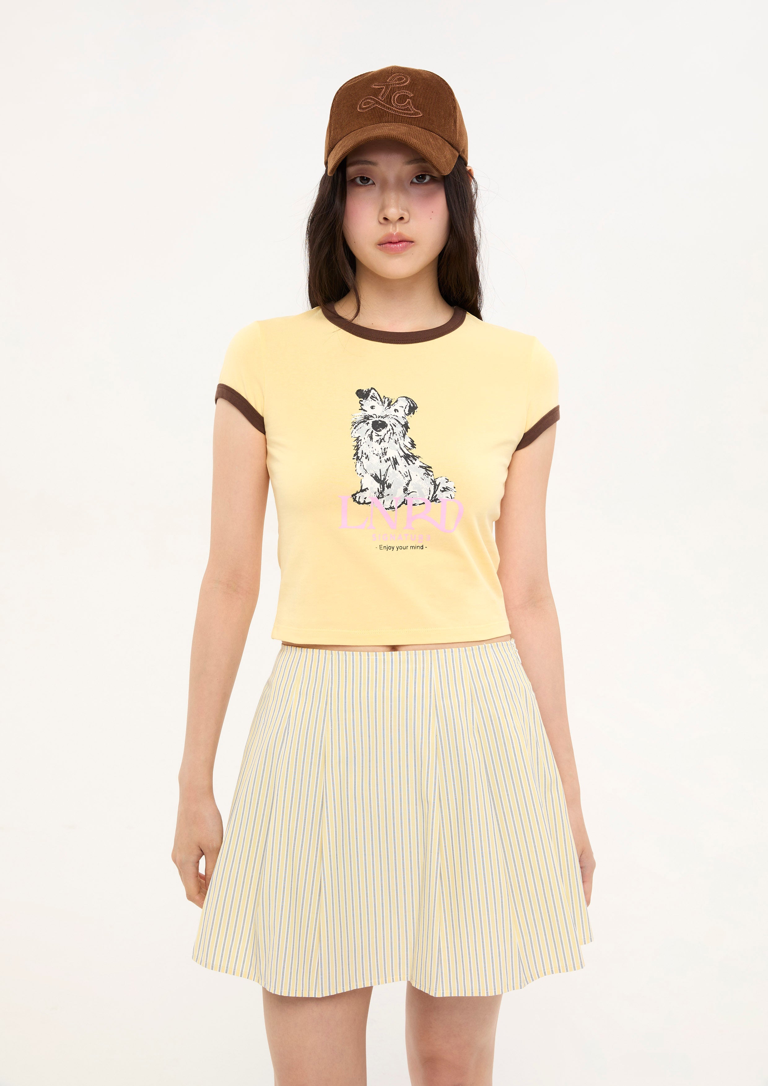 เสื้อยืดครอปแขนสั้นพิมพ์ลาย คอลเลกชัน LNRD Signature