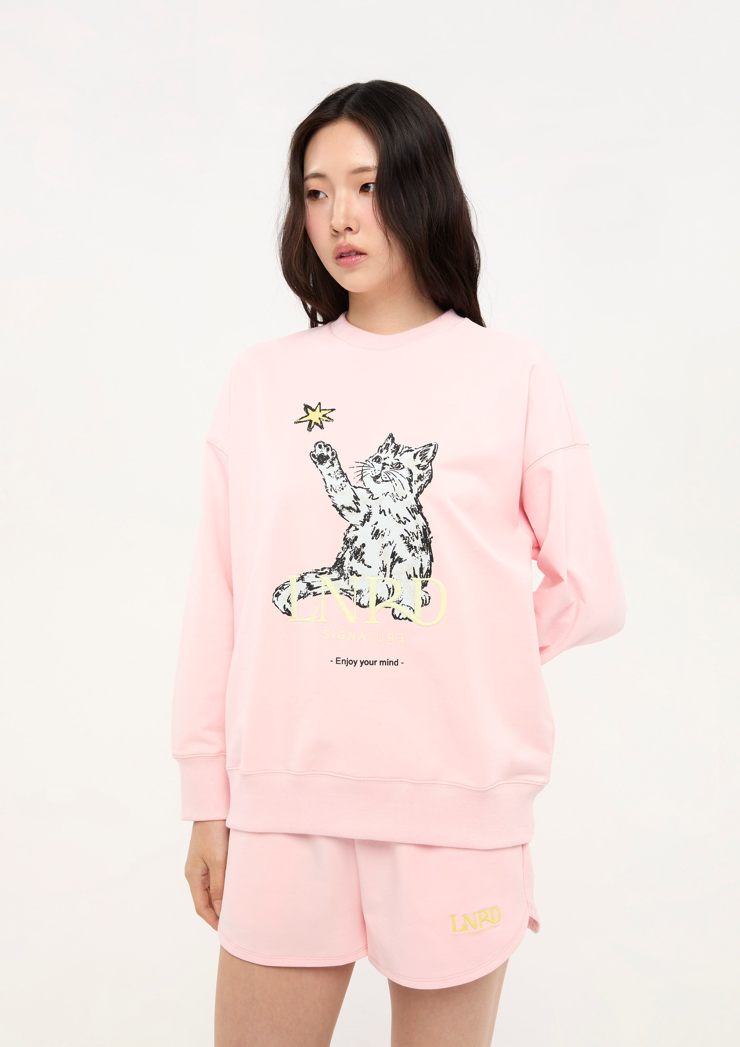 เสื้อพูลโอเวอร์แขนยาวพิมพ์ลาย คอลเลกชัน LNRD Signature