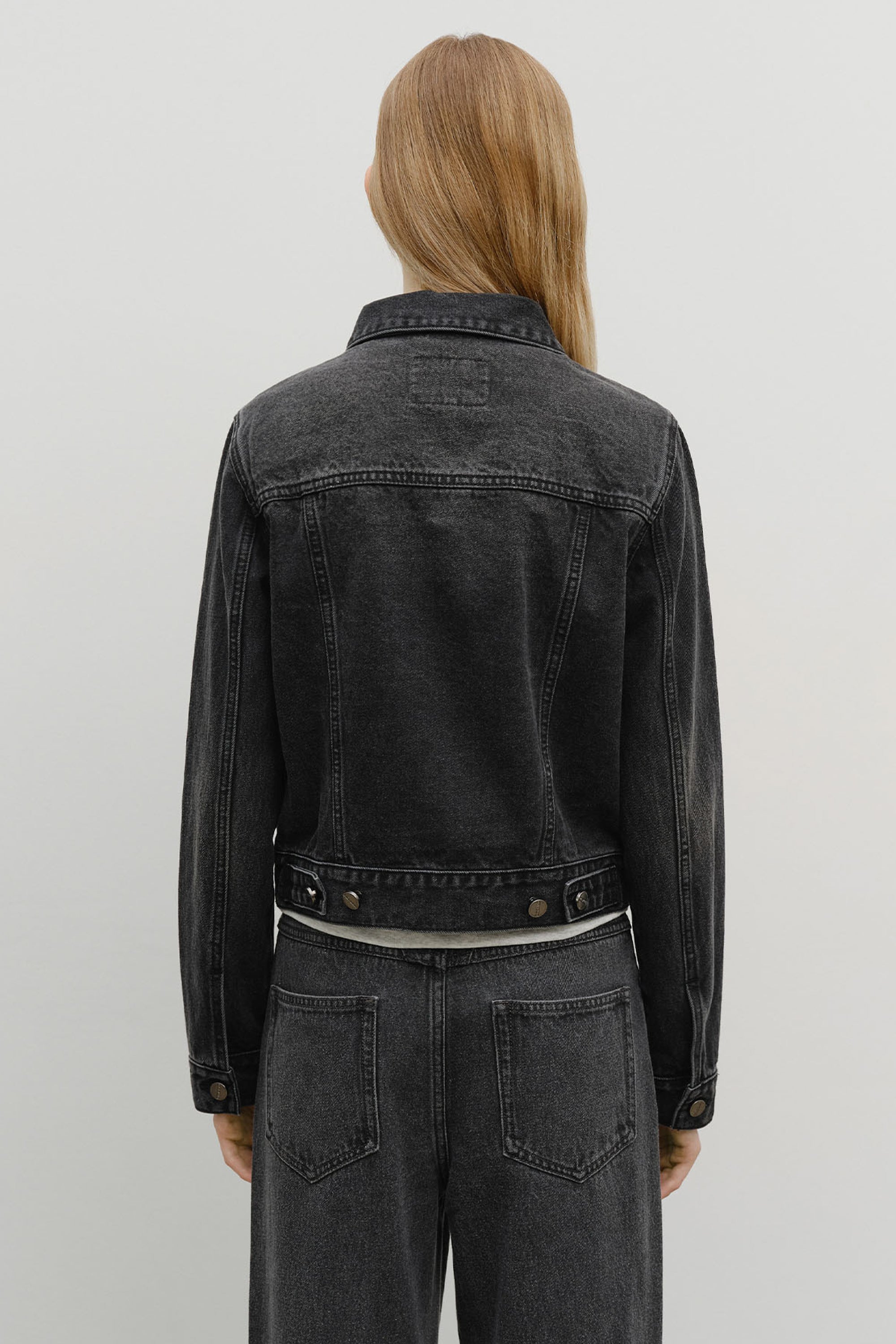 W Denim Trucker Jacket Black