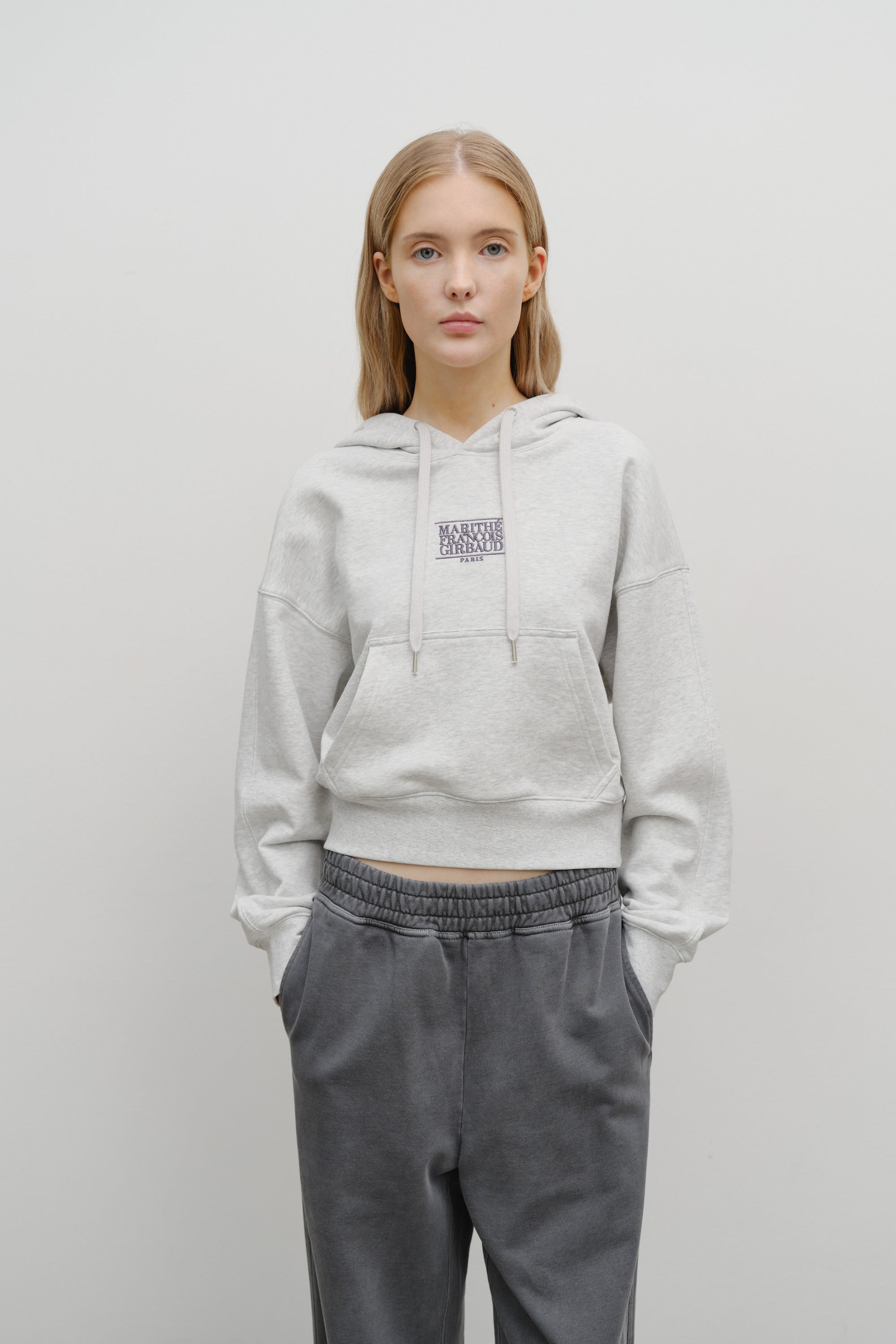 W Small Classic Logo Crop Hoodie Light Heather Gray