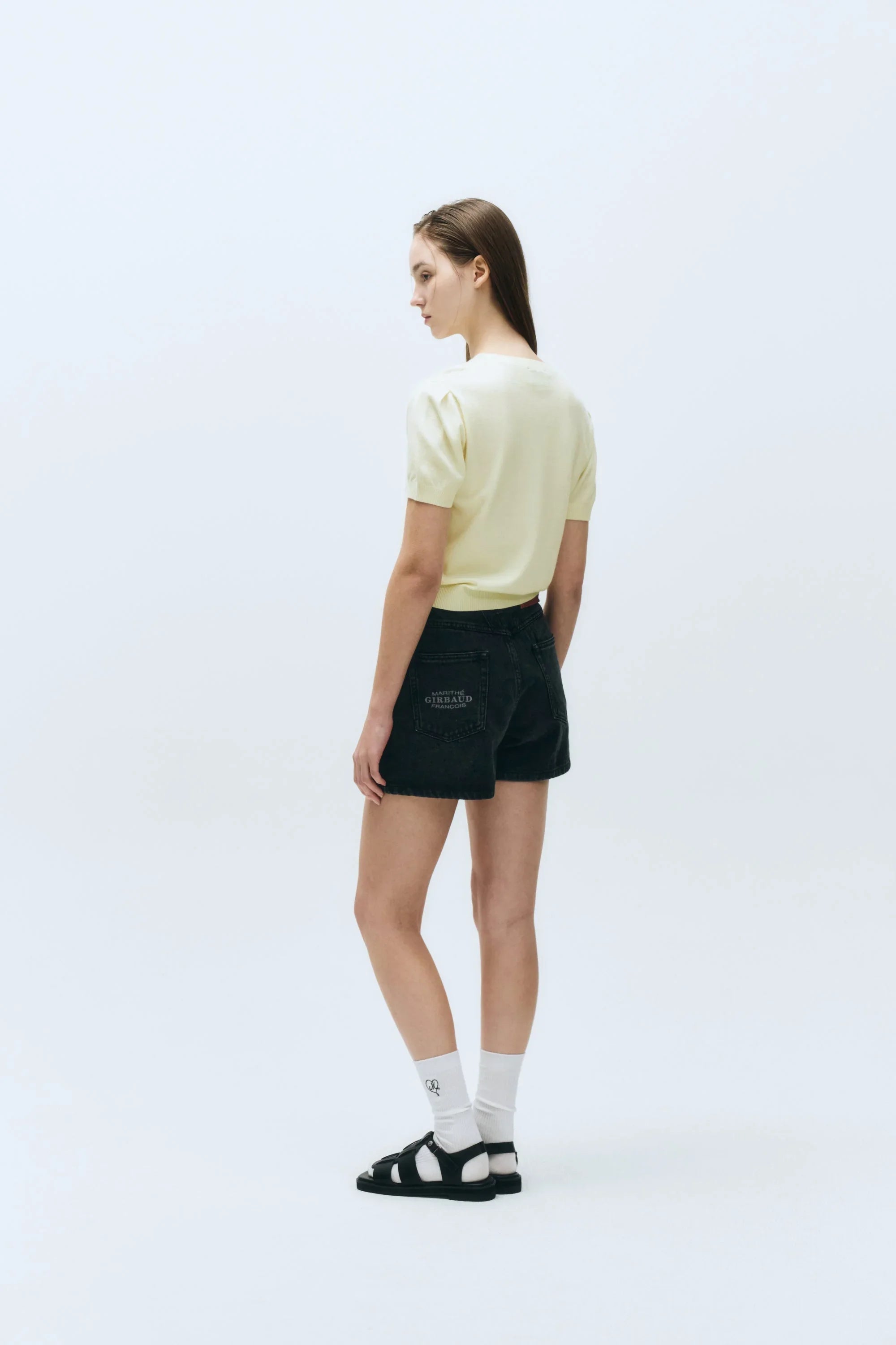 W Classic Logo Half Knit Ivory