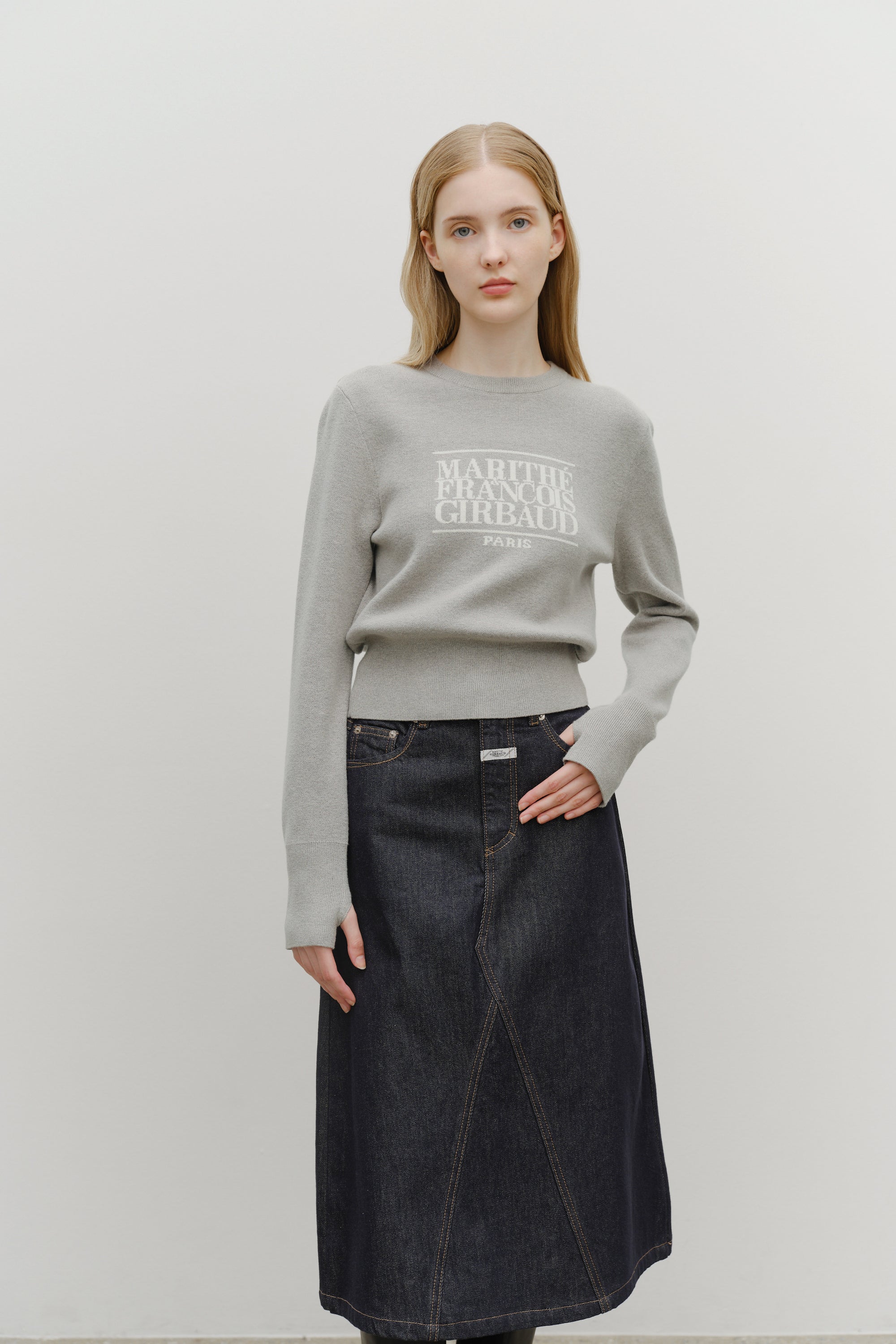 W Classic Logo Crop Knit Melange Gray