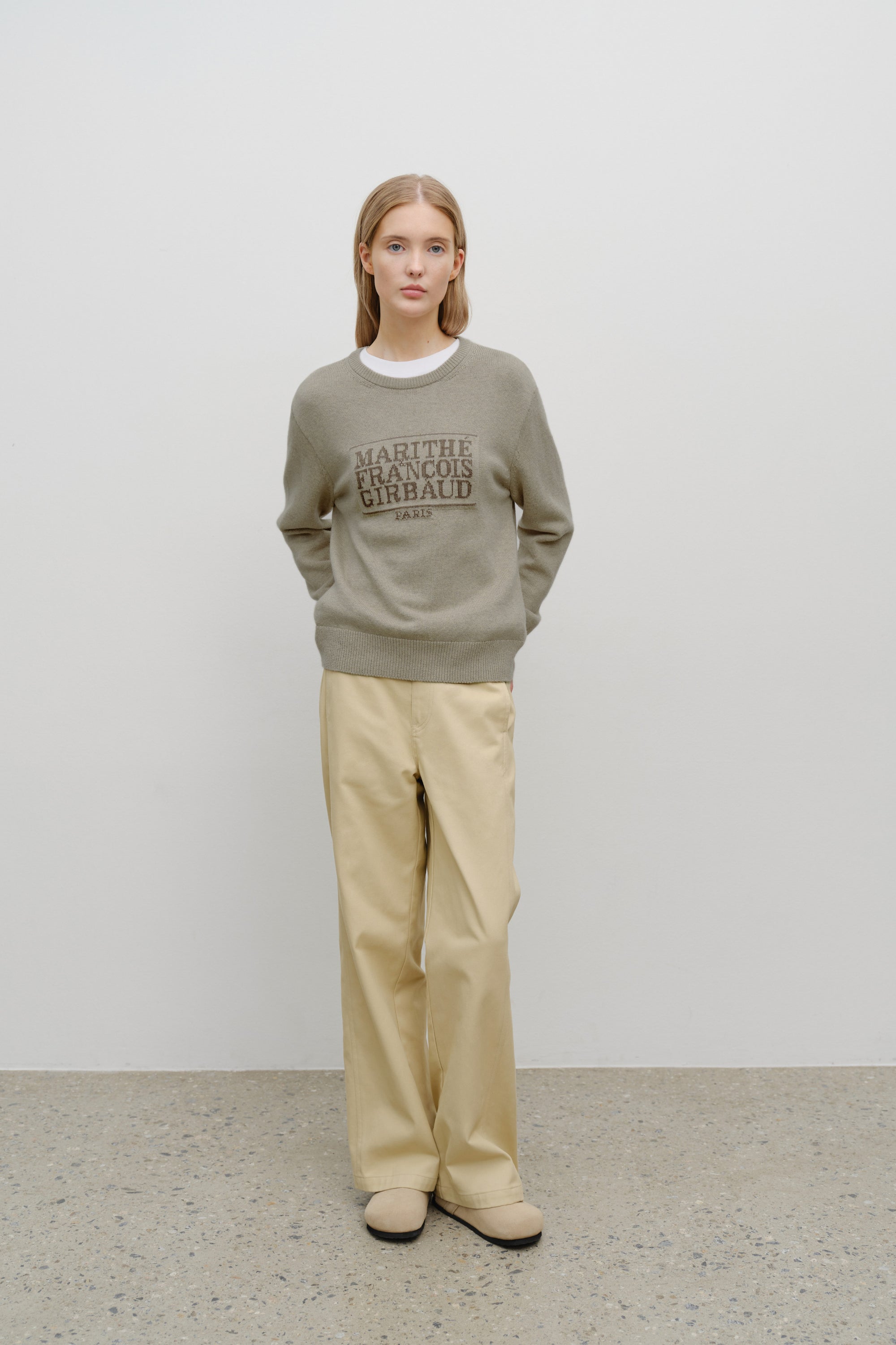 Classic Logo Knit Pullover Oatmeal