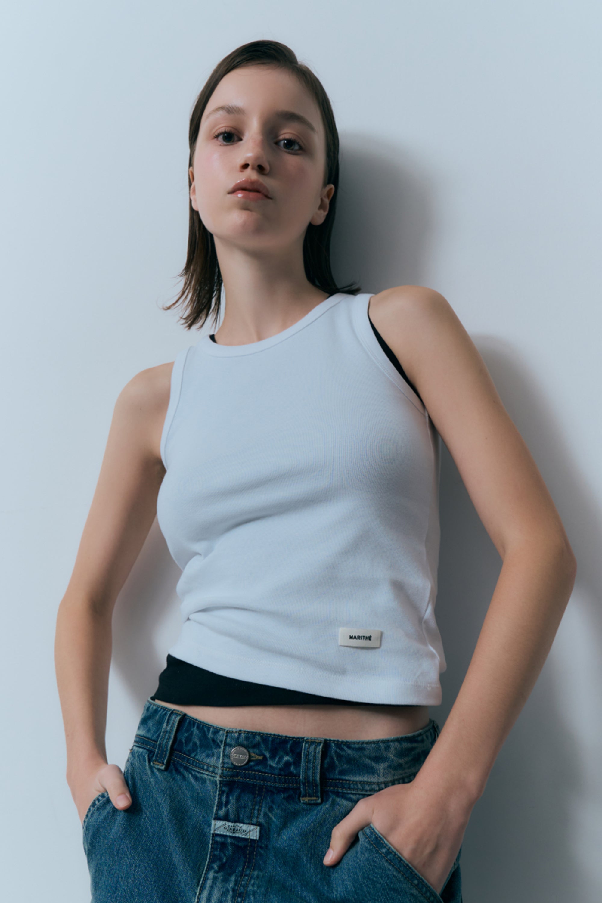 W Basic Sleeveless White