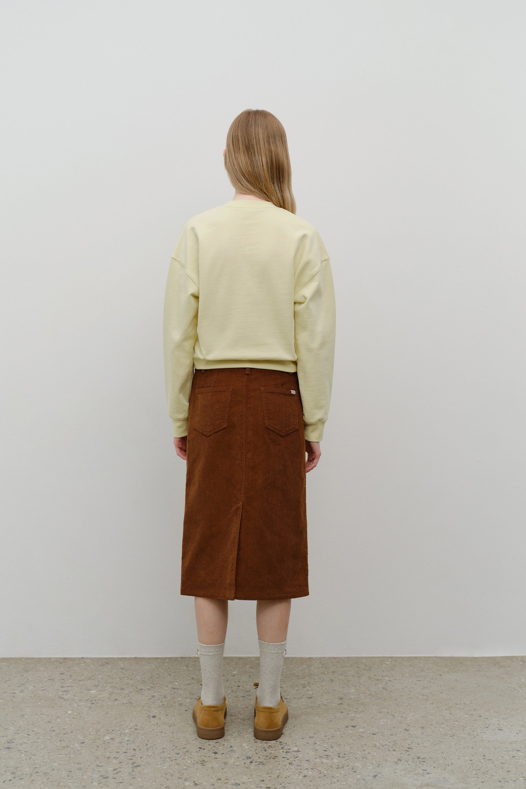 W Classic Logo Crop Sweatshirt Light Yellow