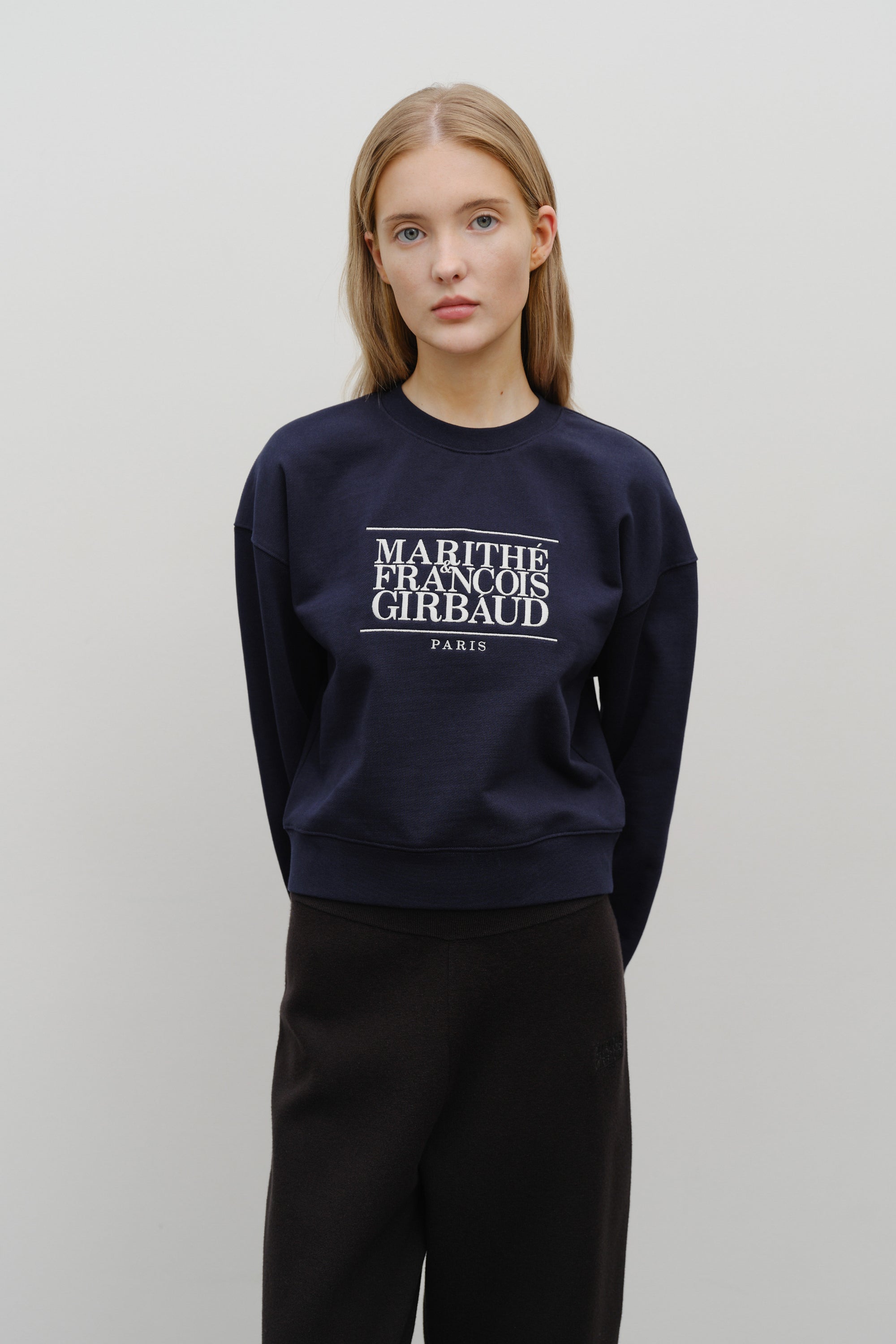 W Classic Logo Crop Sweatshirt Navy
