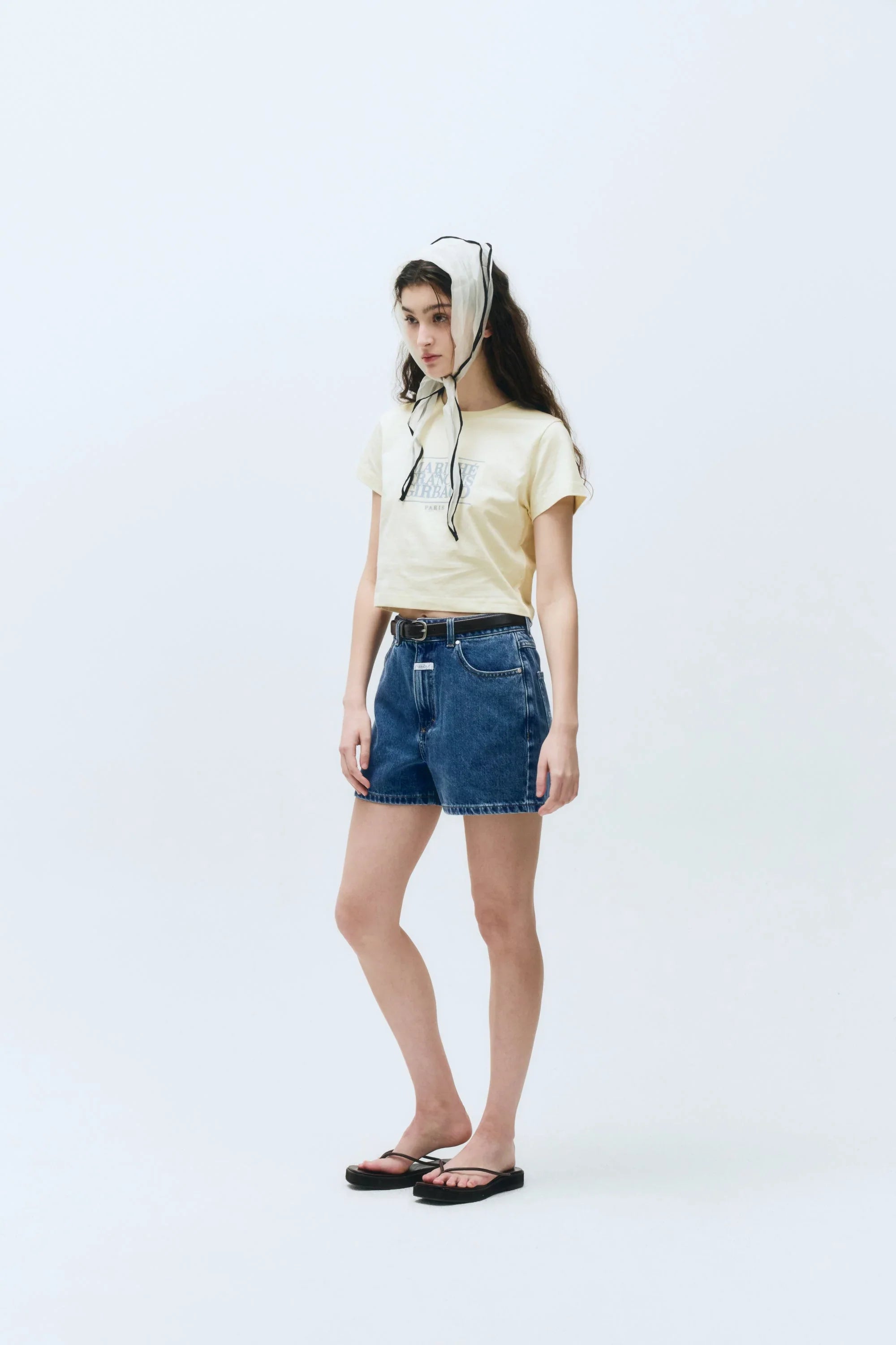 W Classic Logo Crop Tee Cream