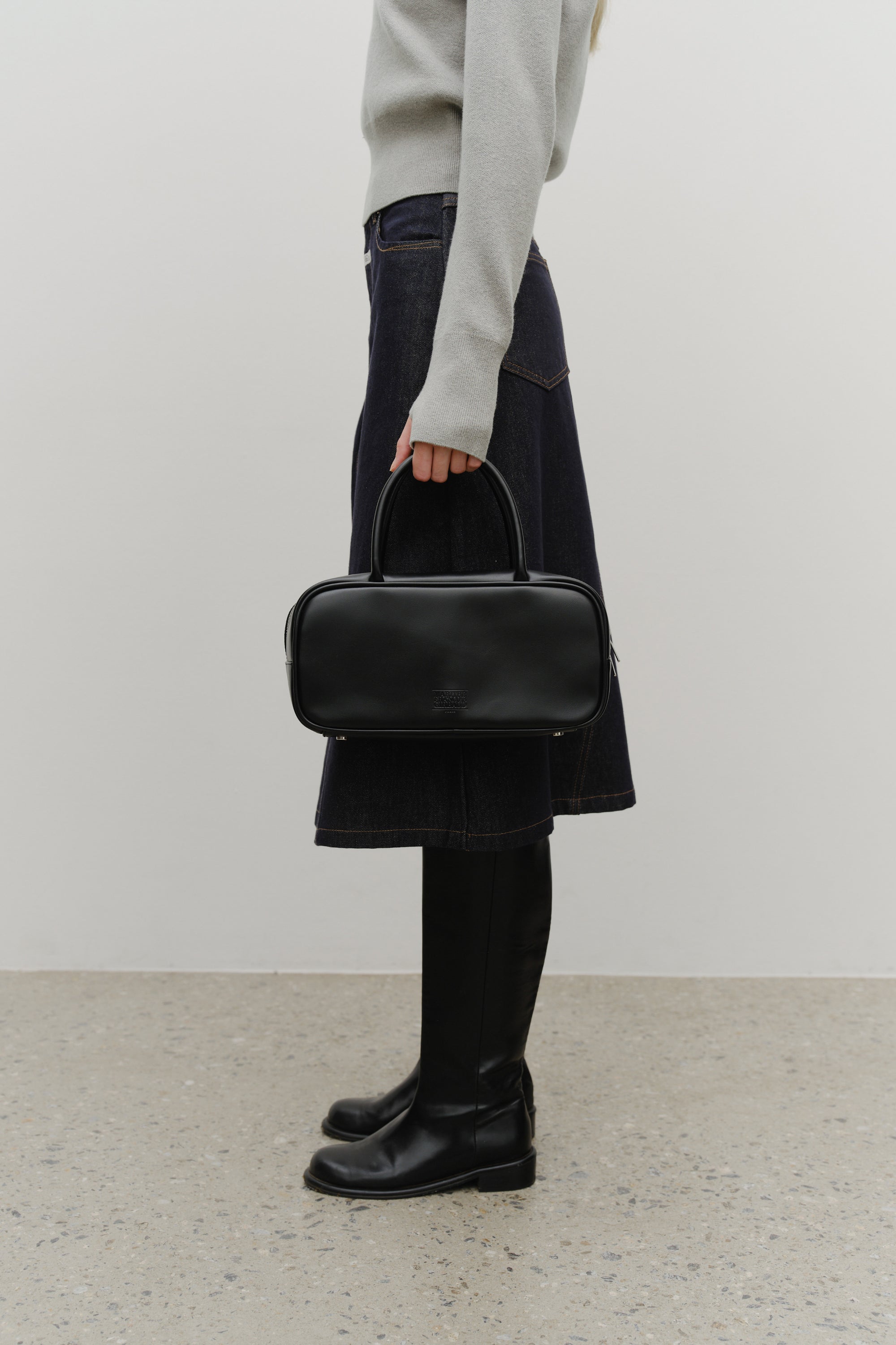 Classic Logo Square Medium Tote Bag Black