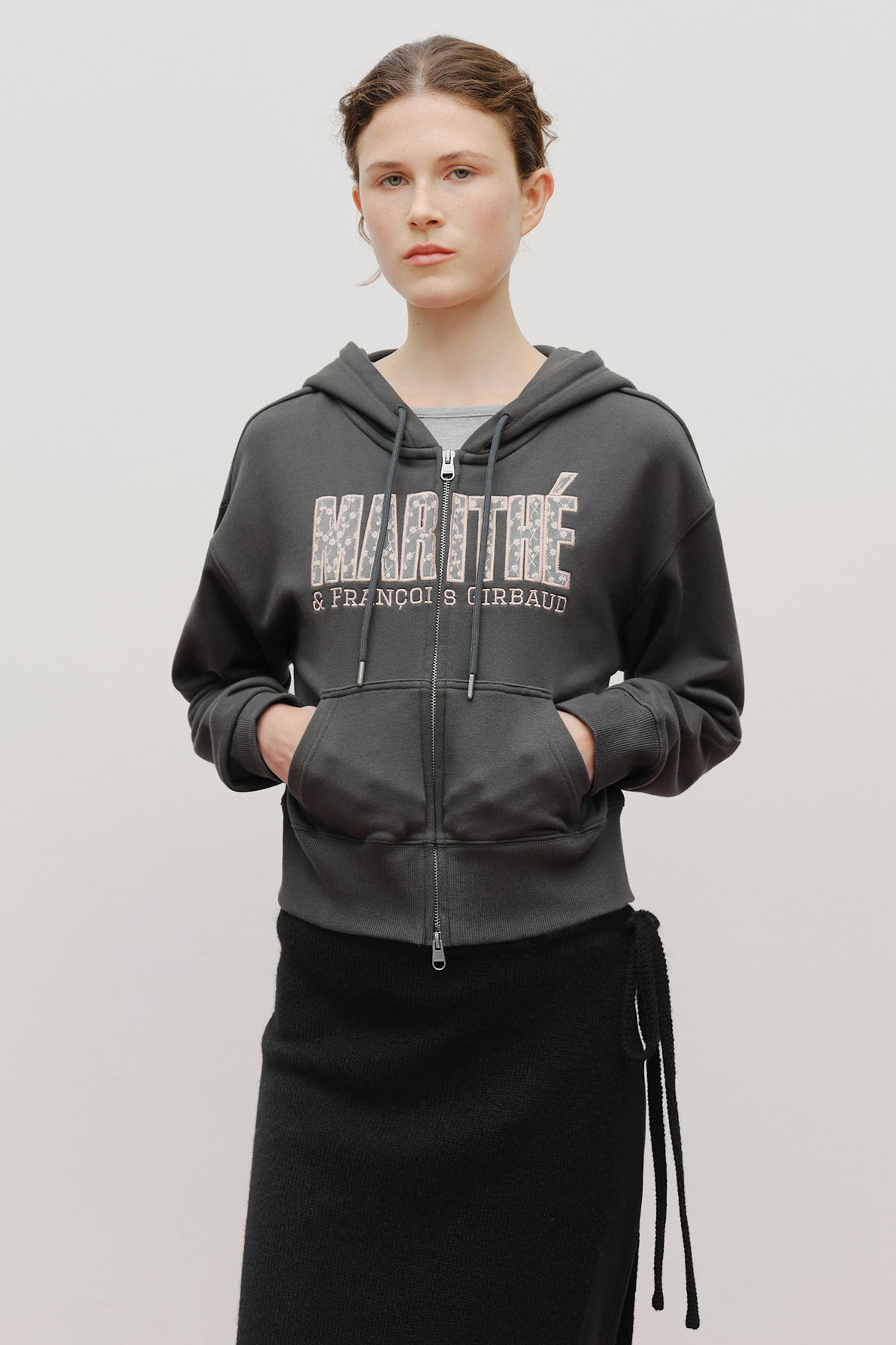 W Lace Applique Crop Hoodie Zipup Charcoal