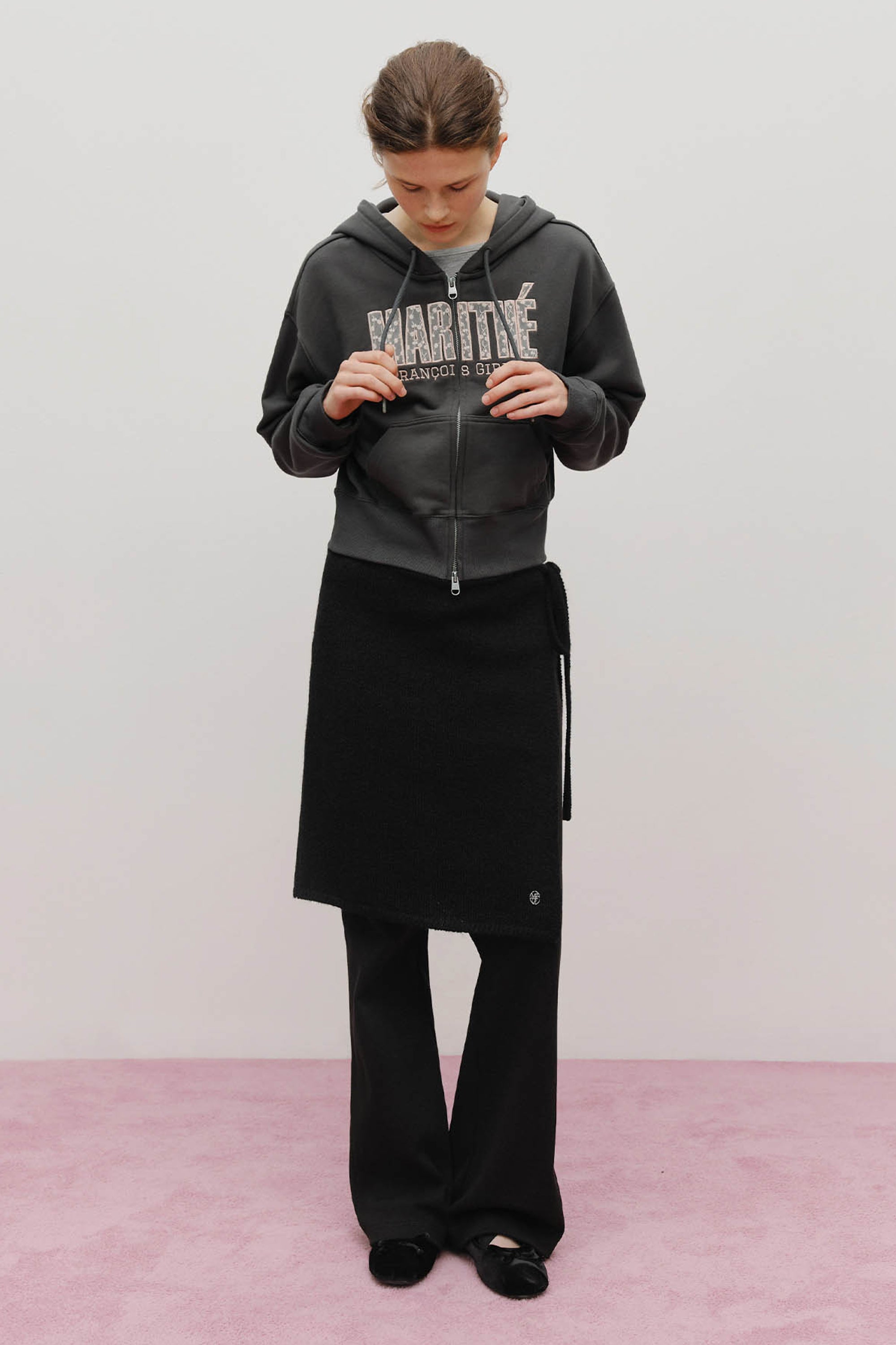 W Lace Applique Crop Hoodie Zipup Charcoal