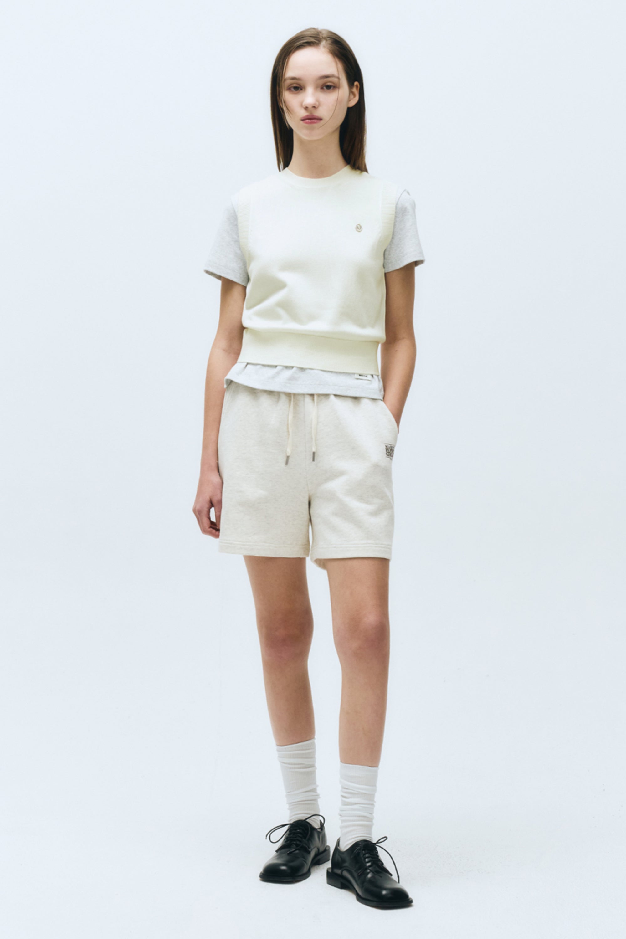 W Circle Logo Knit Vest Ivory
