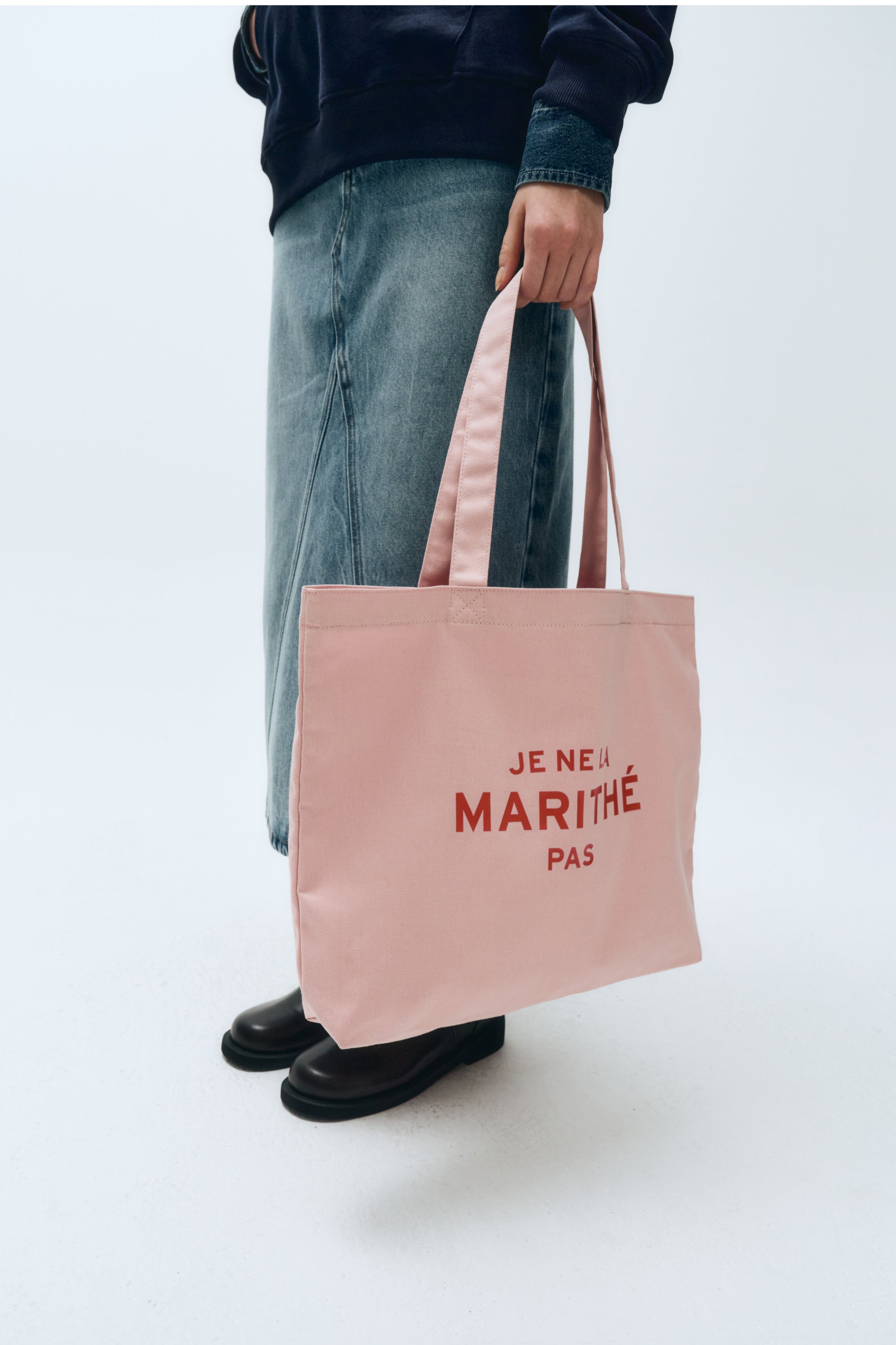 Je Ne La Eco Bag Baby Pink