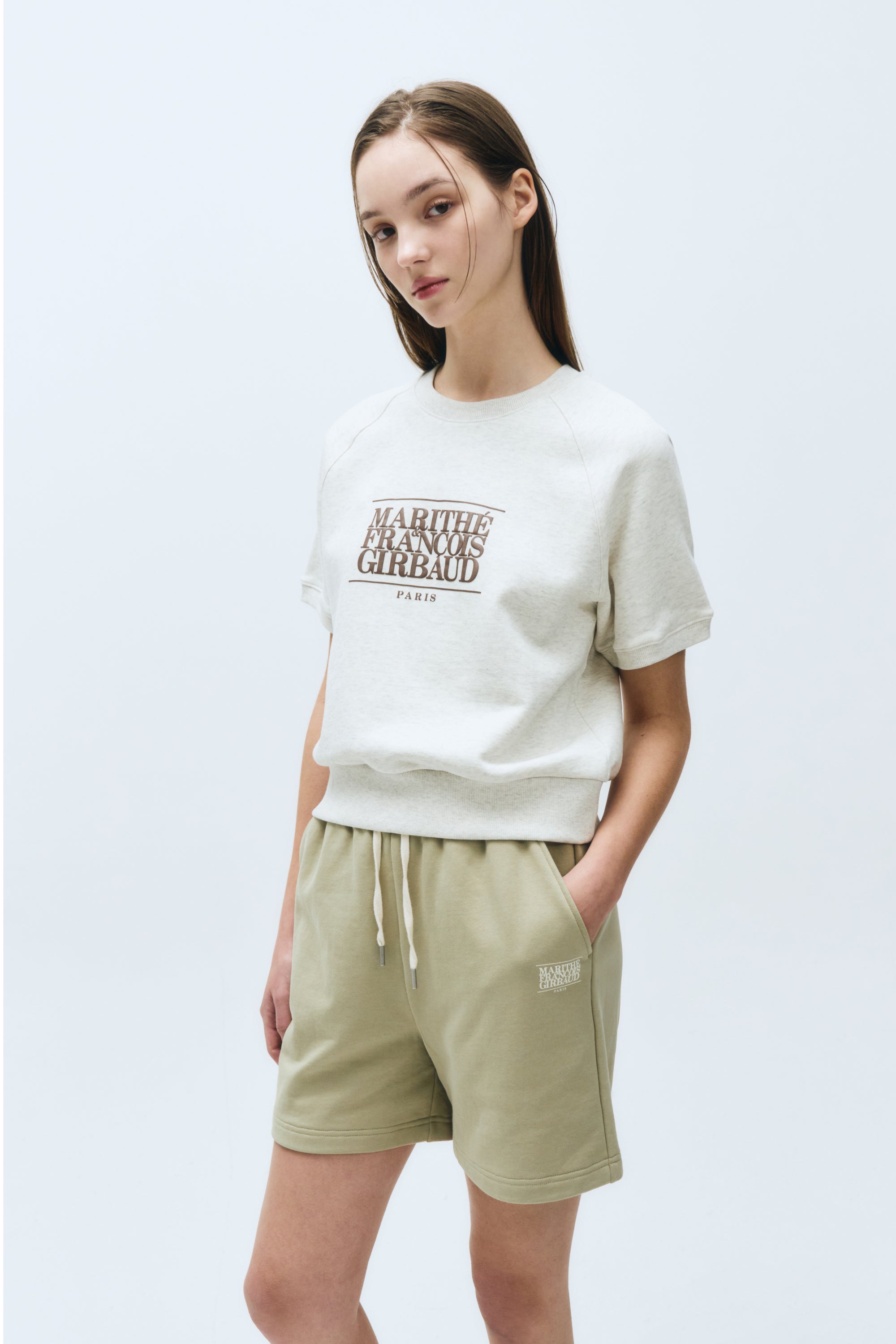 W Classic Logo Half Sweatshirt Oatmeal