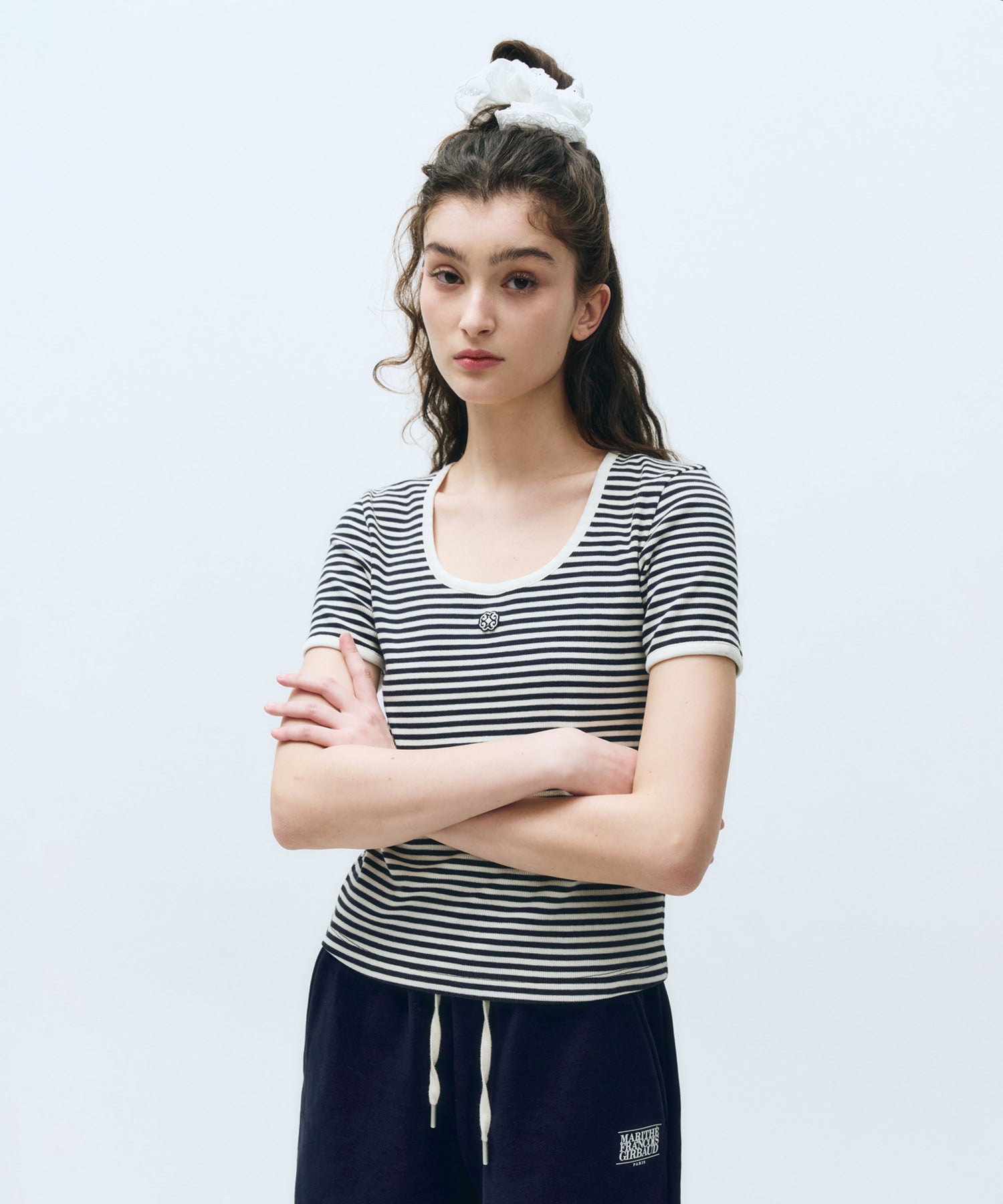 W Deep Neck Ringer Tee Navy