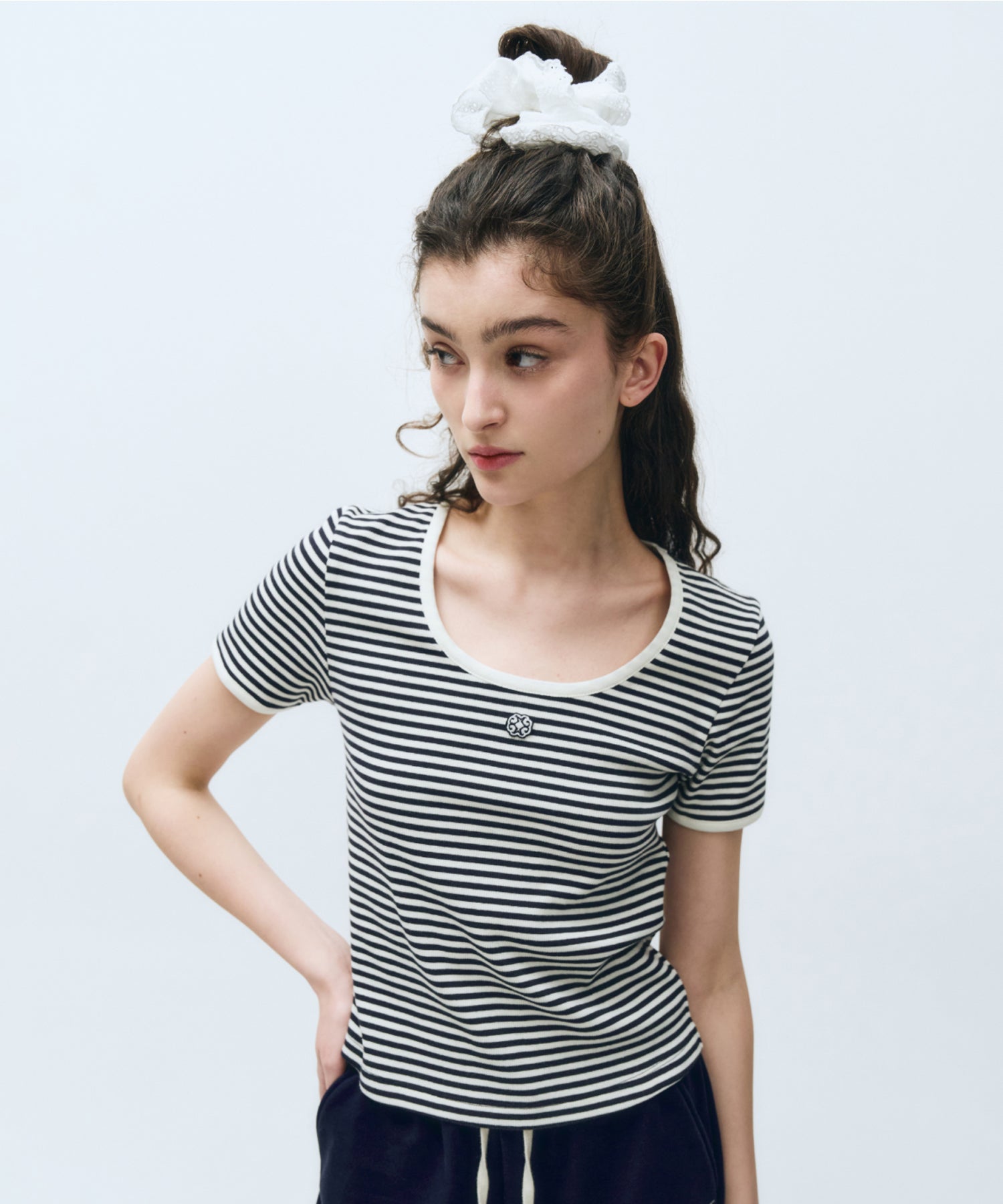 W Deep Neck Ringer Tee Navy