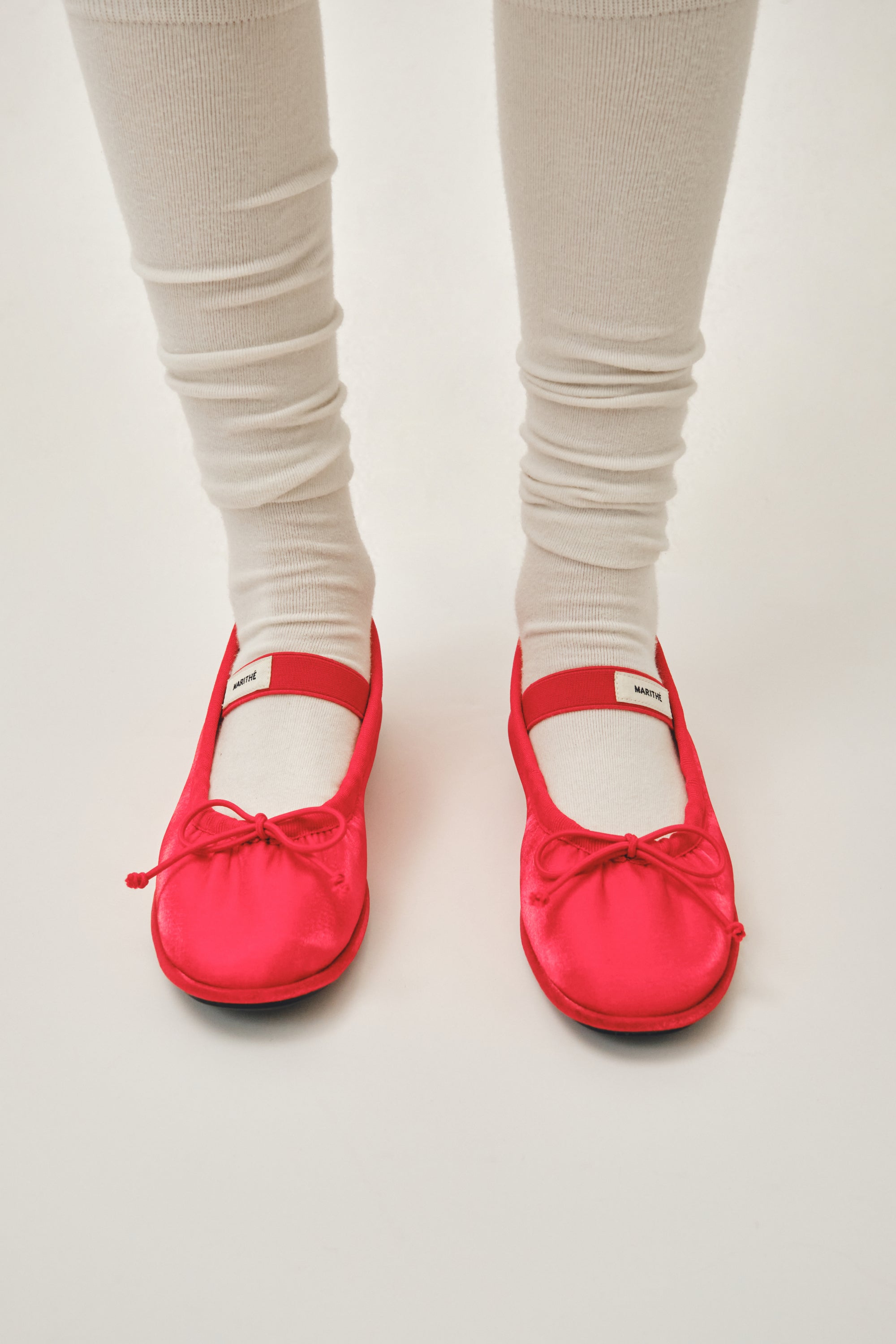 W Banding Ribbon Flat Shoes Red