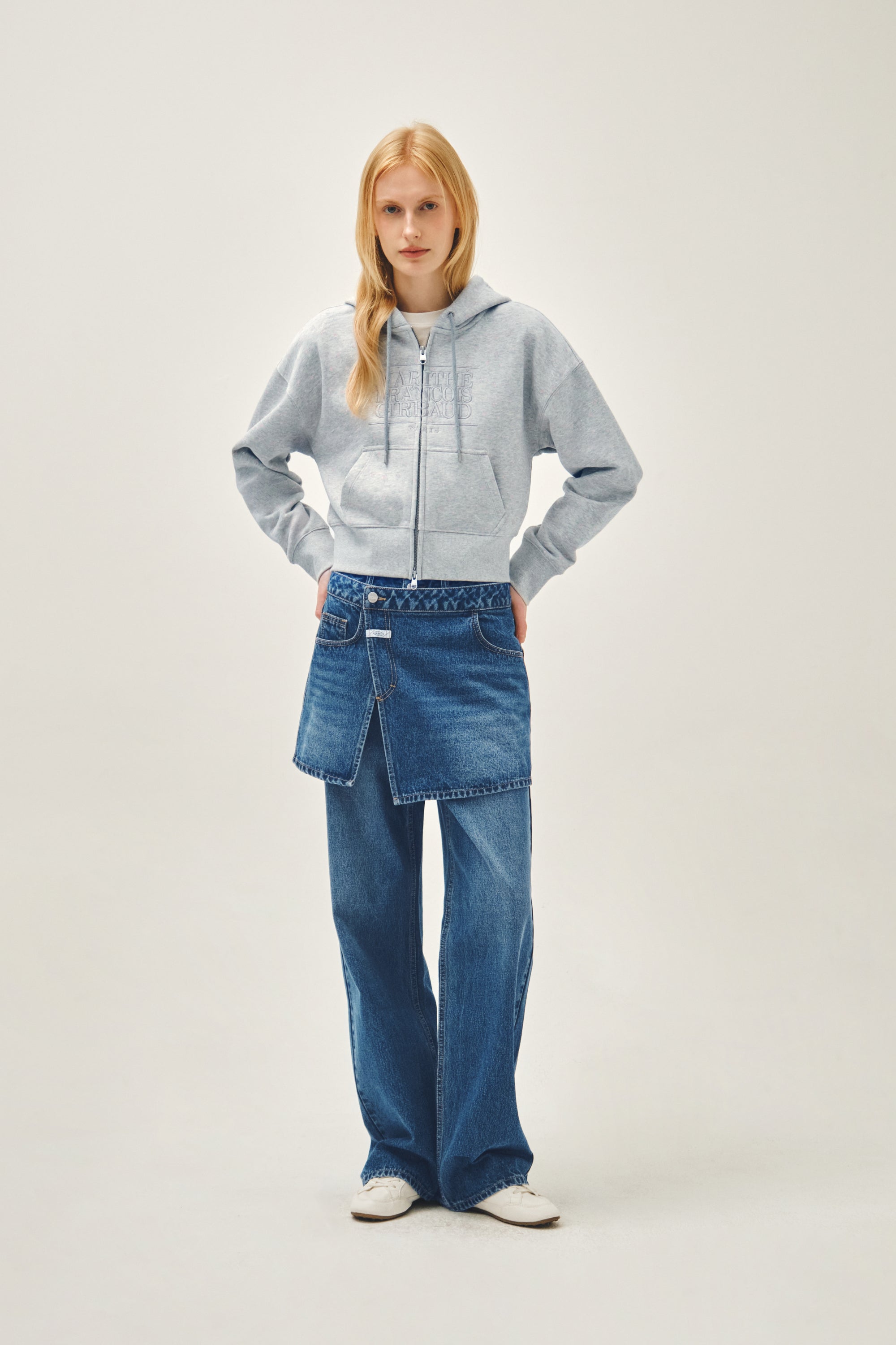 W Classic Logo Crop Hoodie Zipup Heather Gray