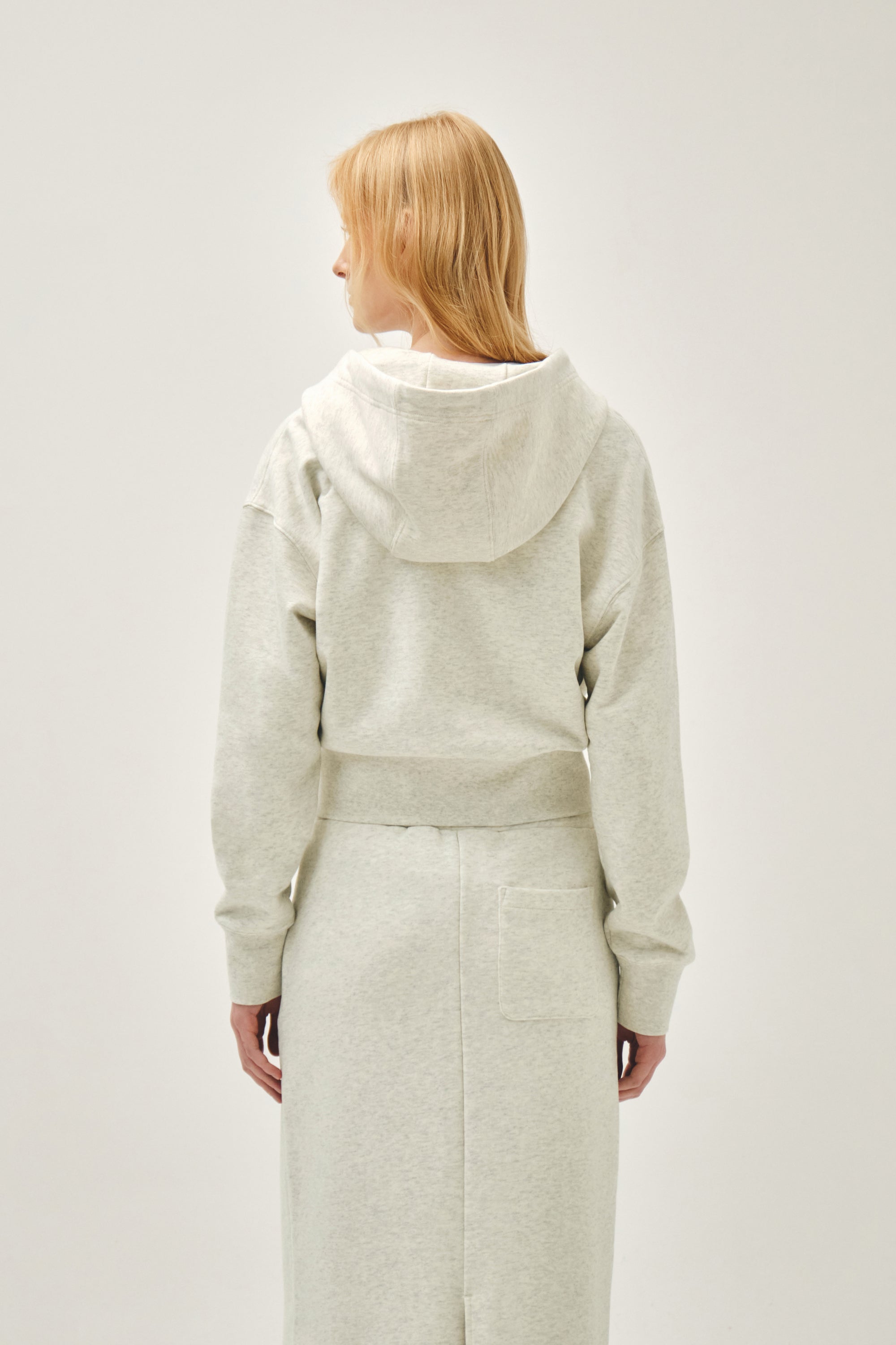 W Classic Logo Crop Hoodie Zipup Oatmeal