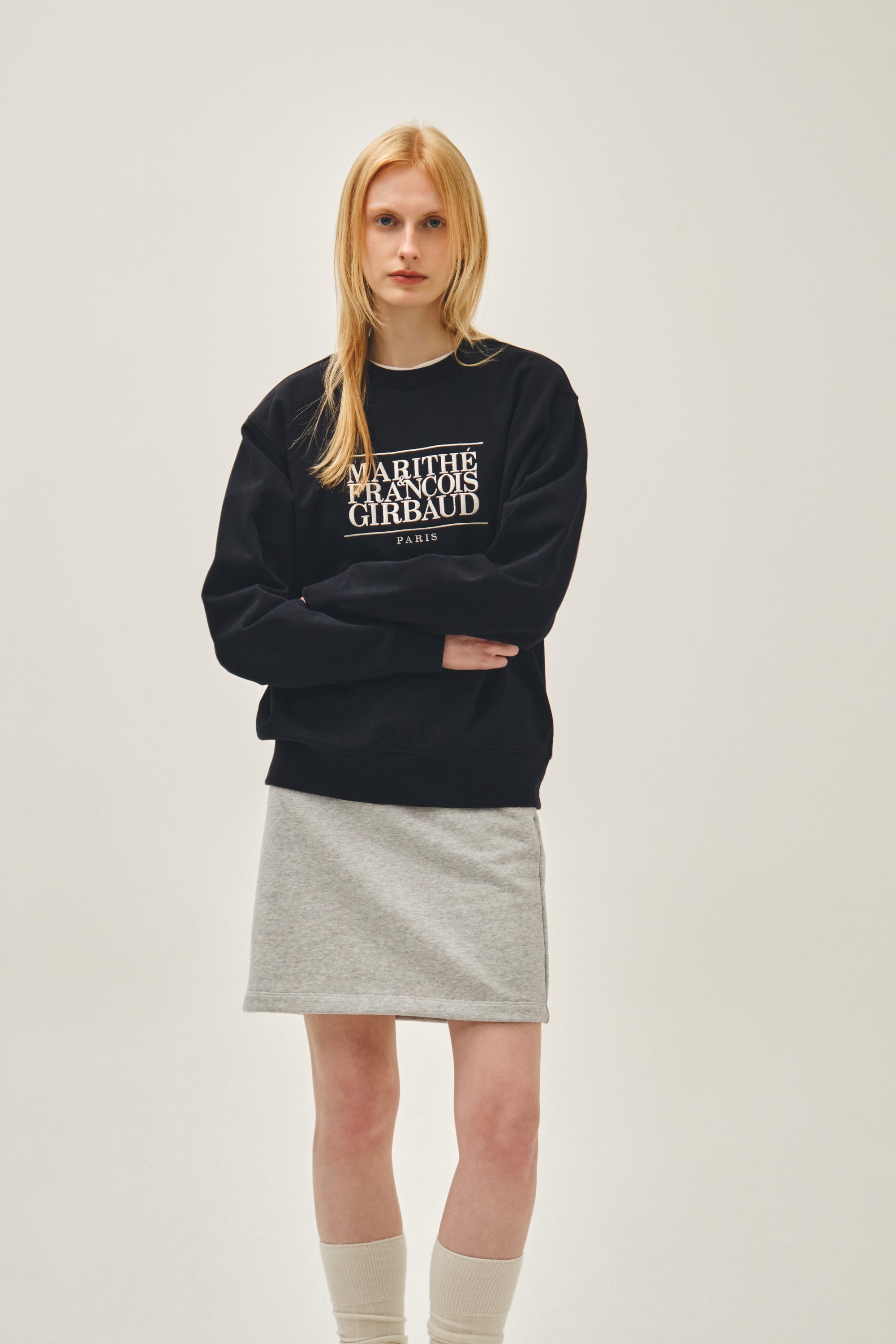 Classic Logo Embroidery Sweatshirt Navy
