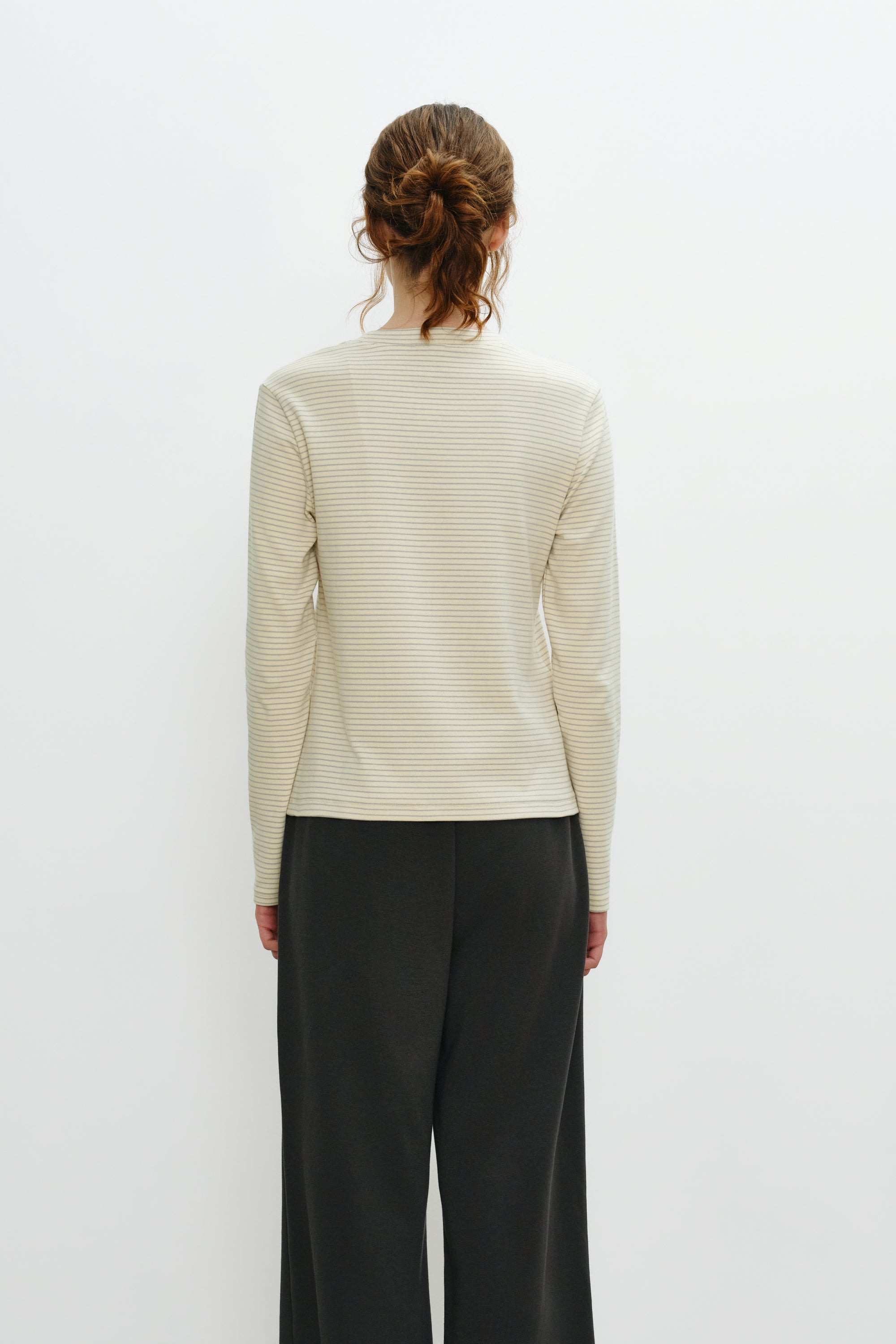 W Basic Long Sleeve Butter