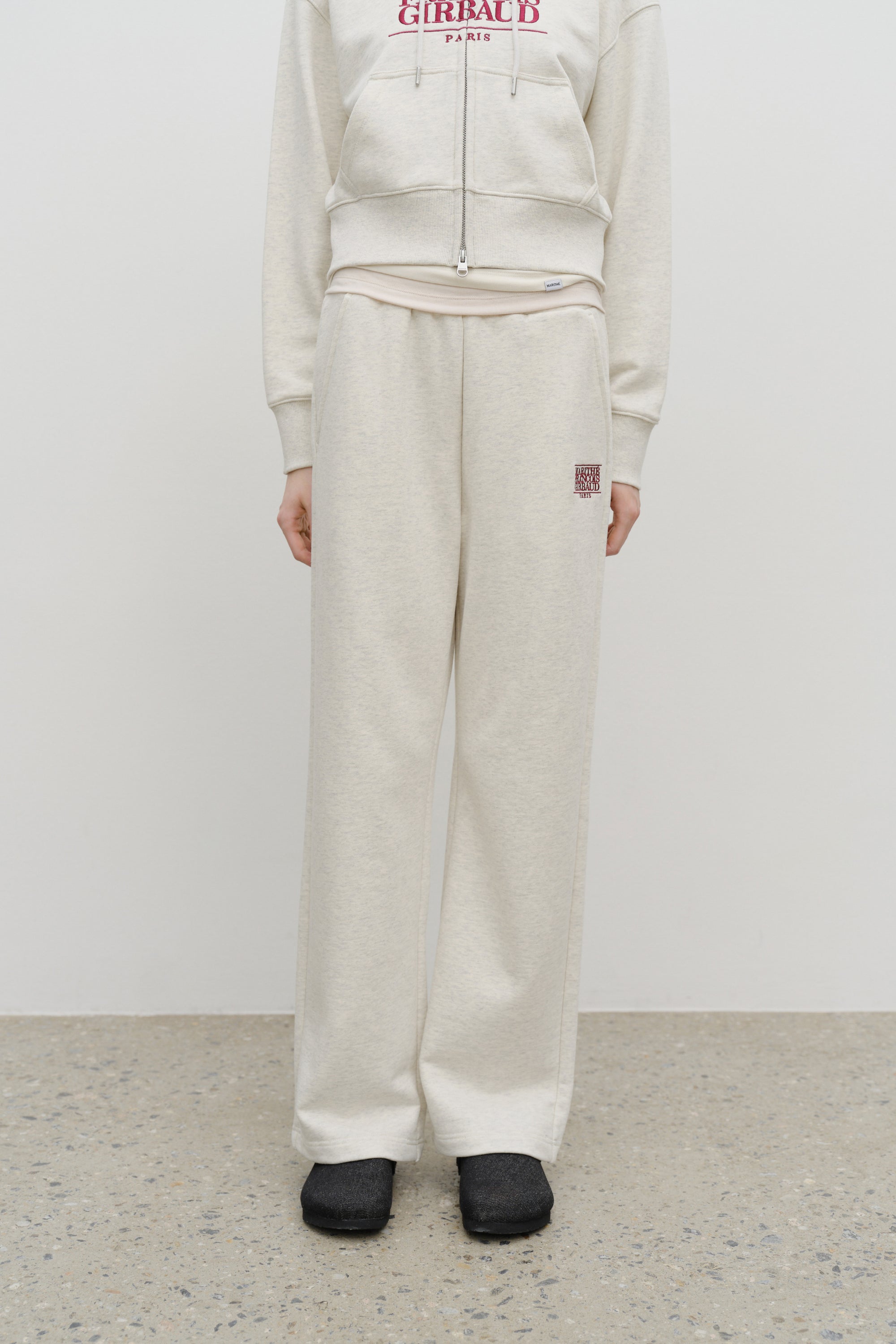 Classic Logo Sweat Pants Oatmeal