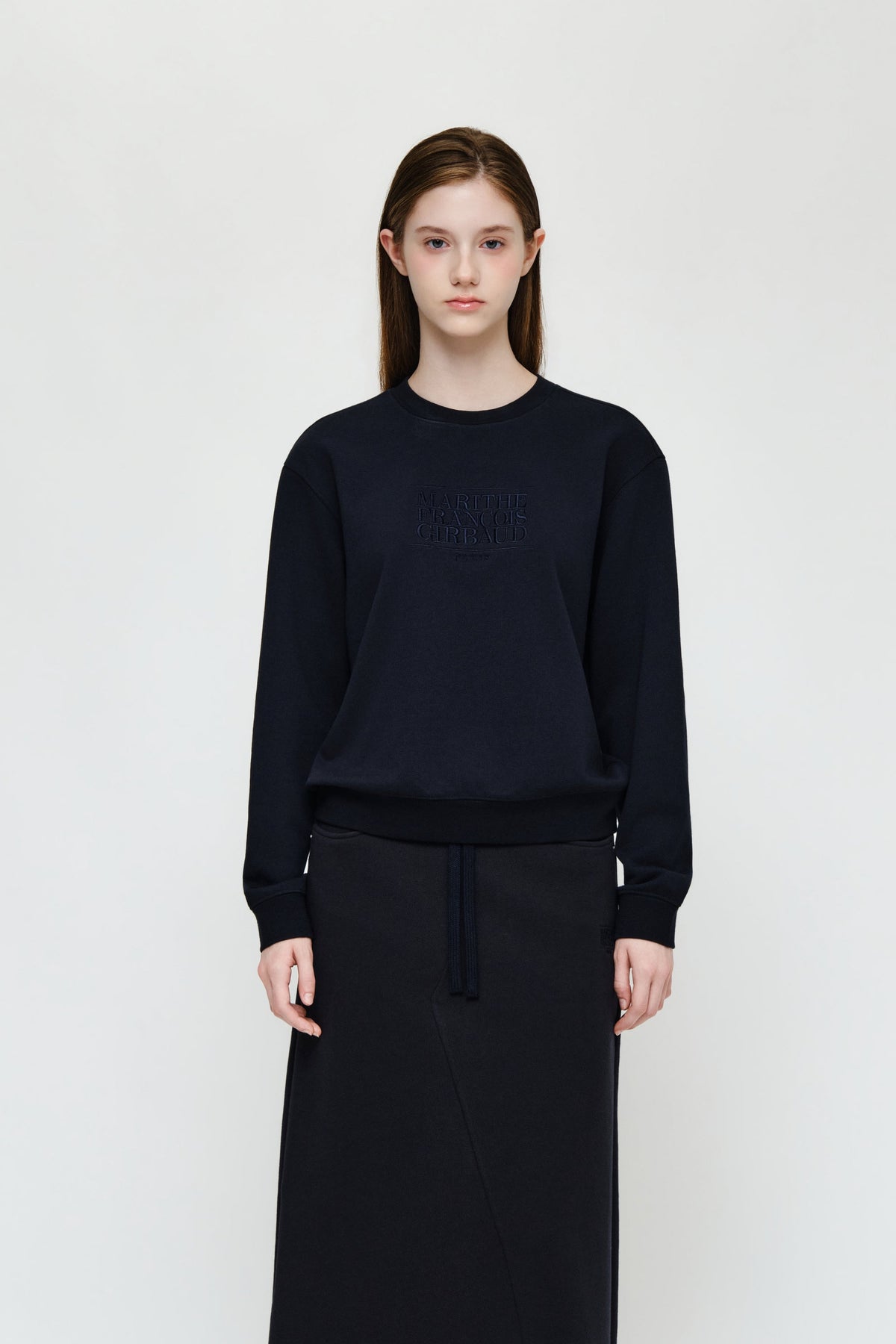 W Classic Logo Sweatshirt Navy